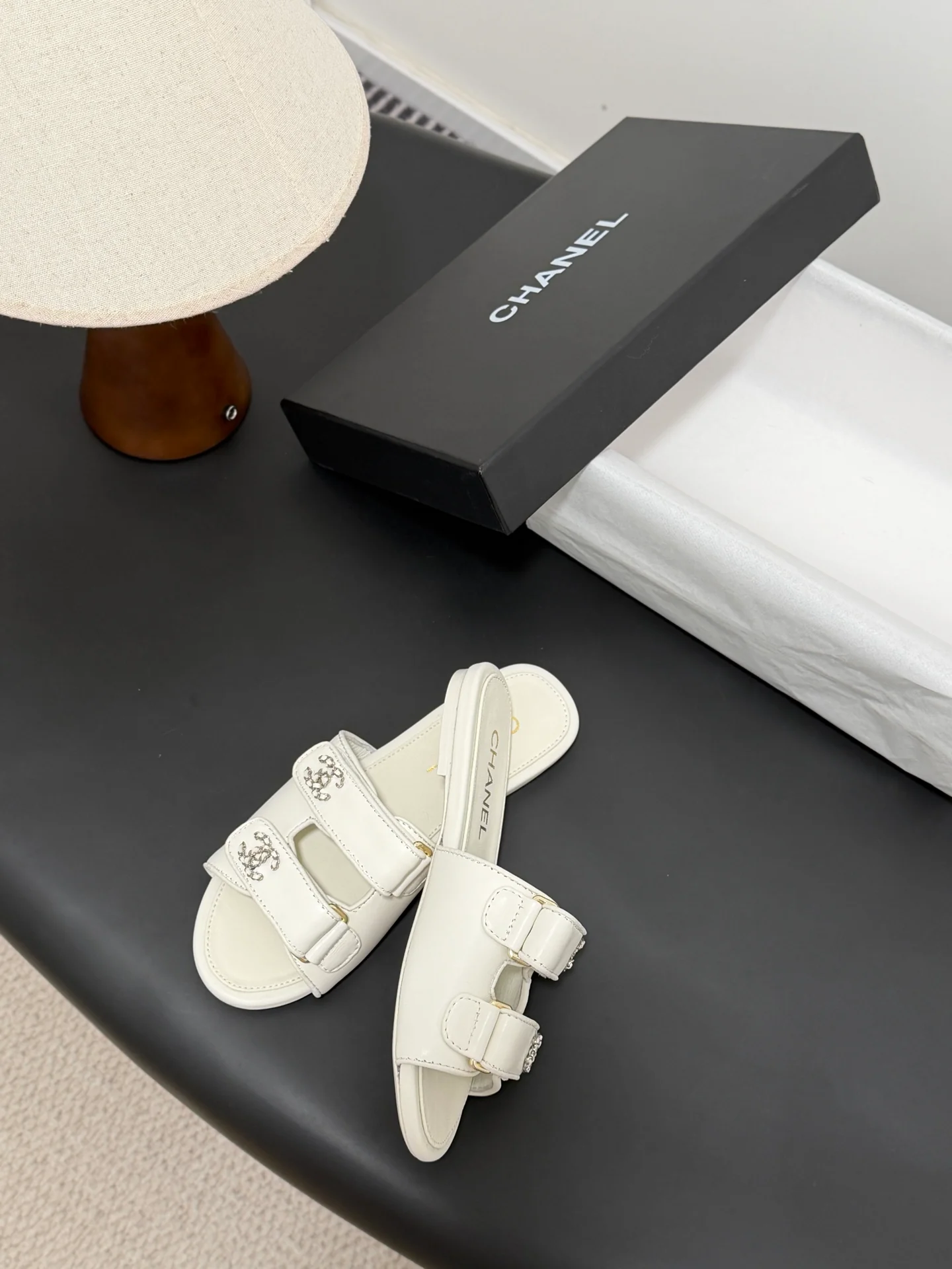 Chan 26ss slippers