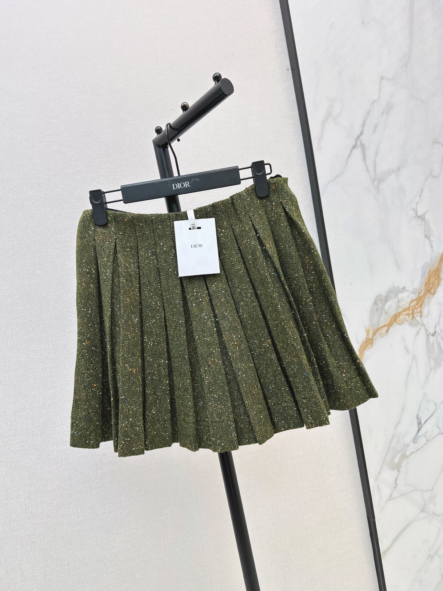 CD 26fw mini pleated skirt