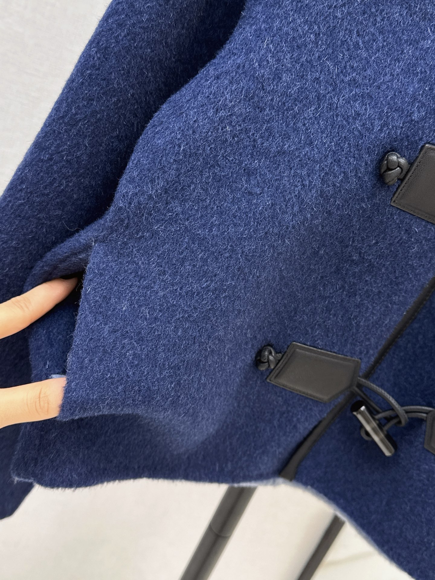 Loui 26fw woolen hooded jacket