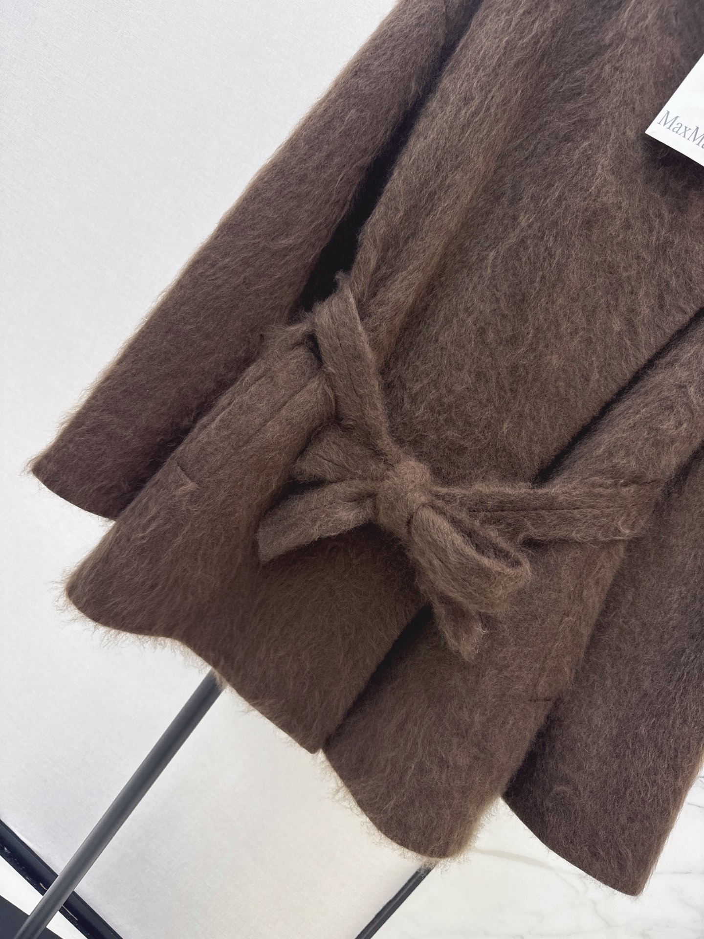 Max 26fw woolen belted jacket