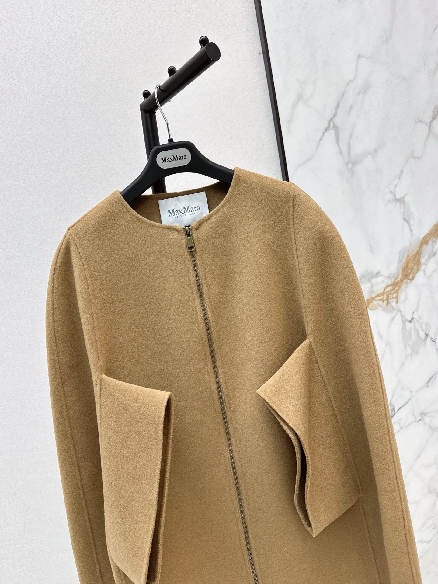 Max 26fw dolman sleeve overcoats