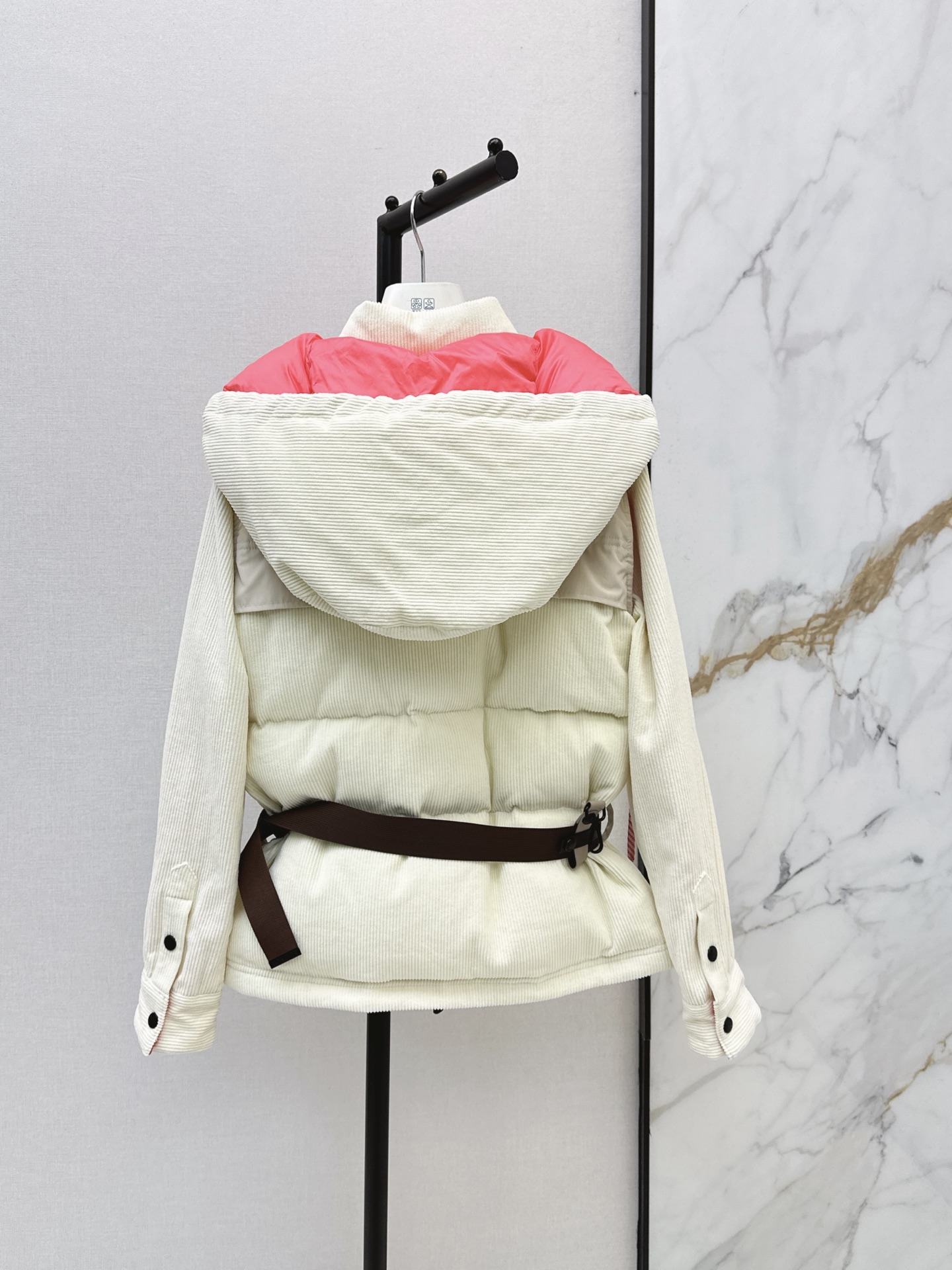 Monc 26fw hooded deatchable down jacket