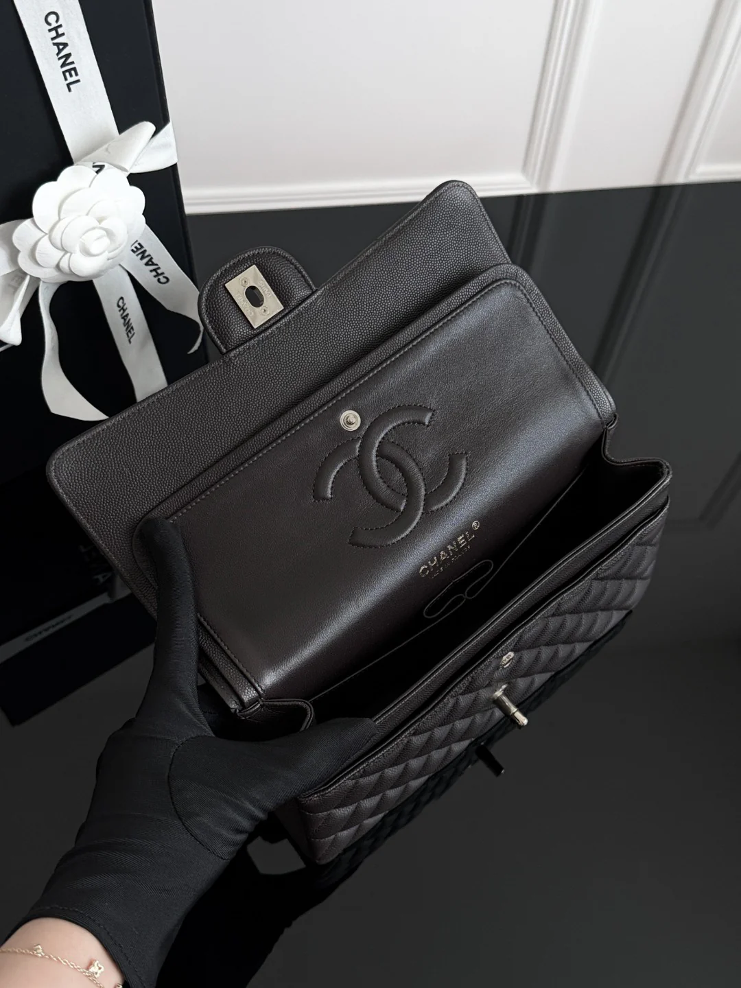 Chan cf25 chain shoulder bag