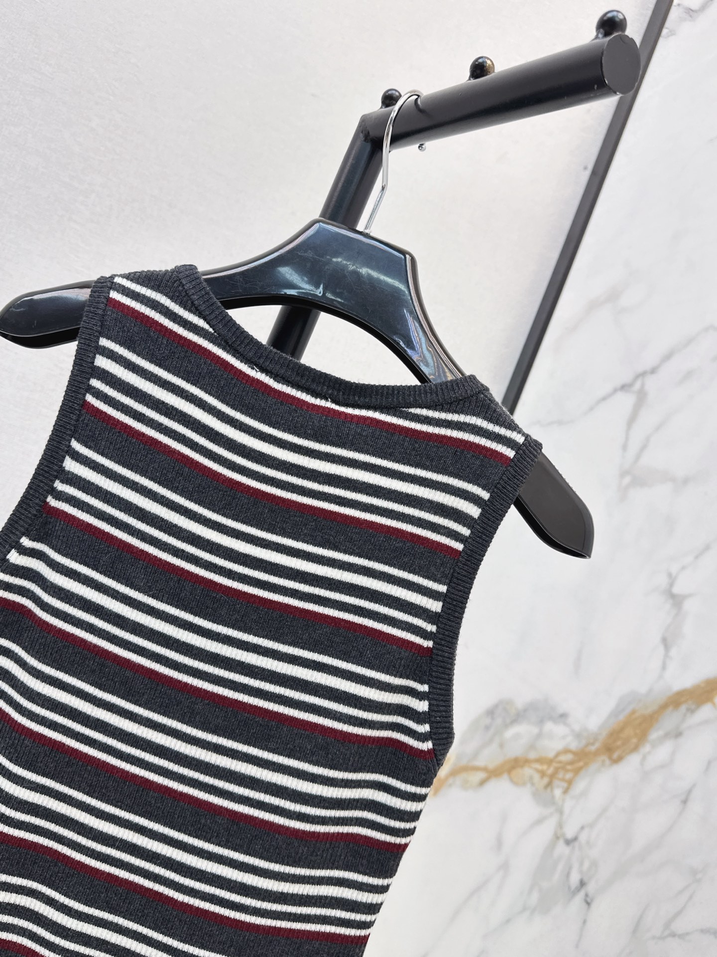 Sain 26fw stripe knit vest