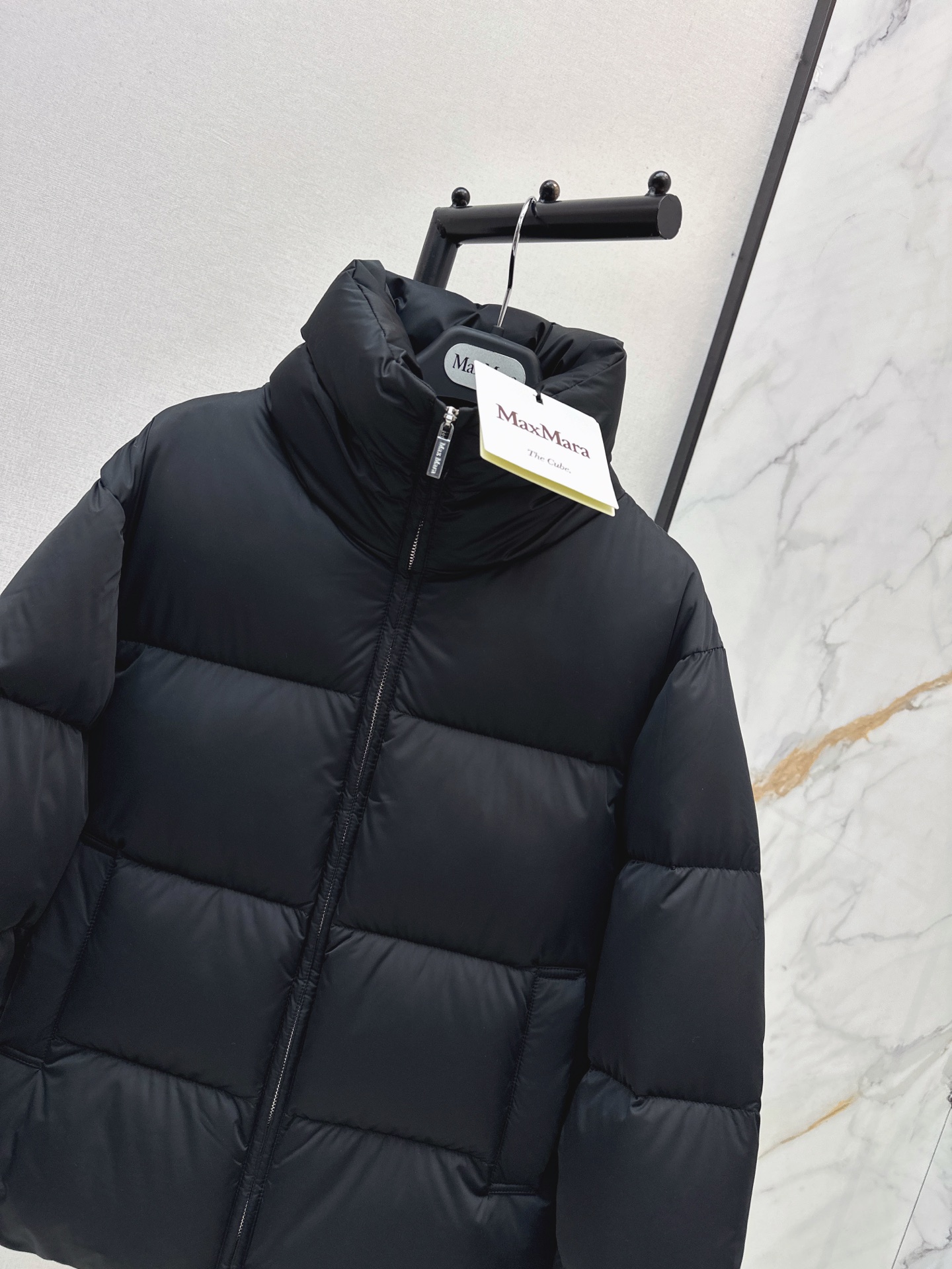 Max 26fw down jacket