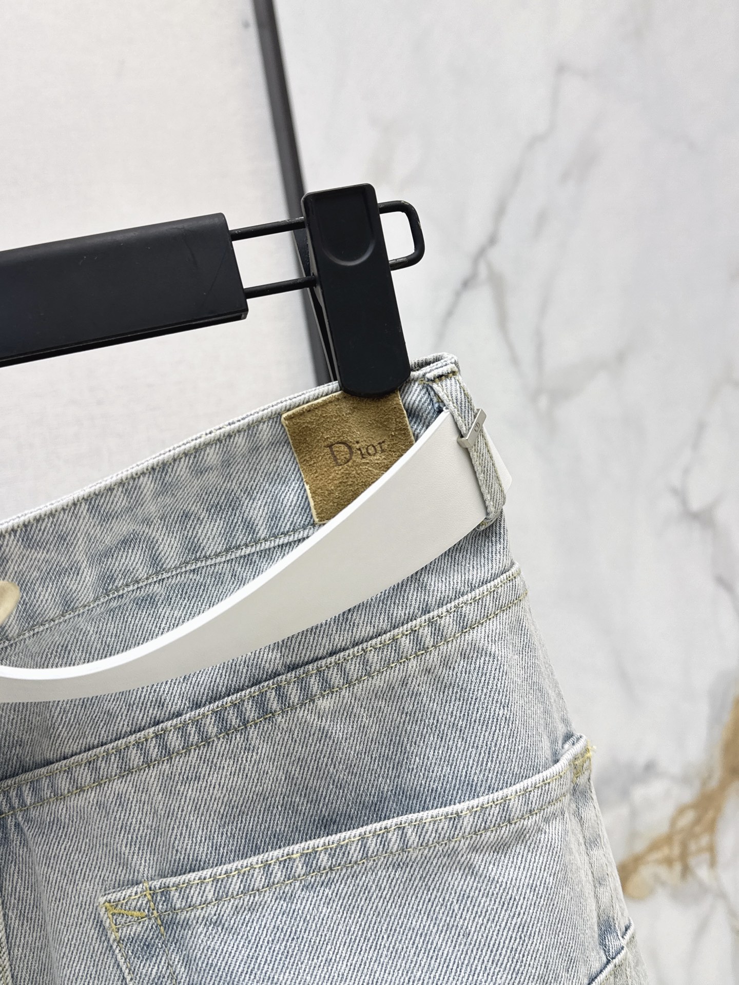 CD 26fw belted denim pants