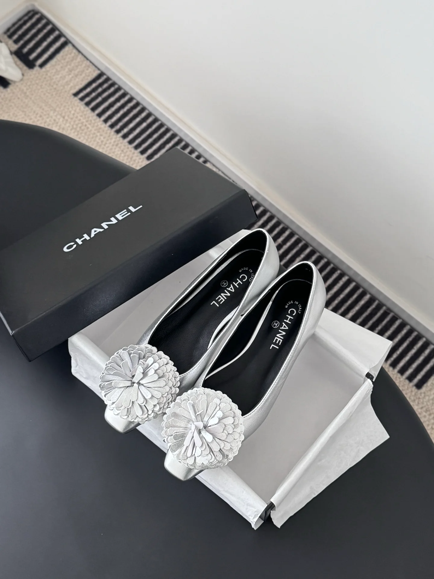 Chan 26ss flats