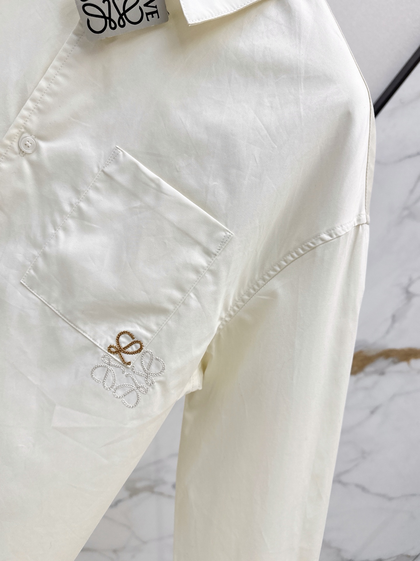 Loe 26fw shirt