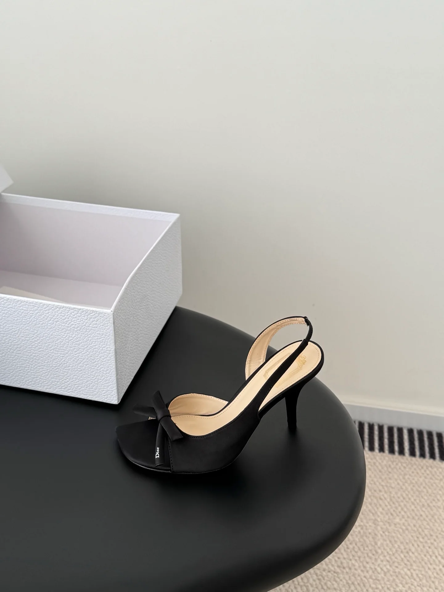 CD 26ss slingback heels