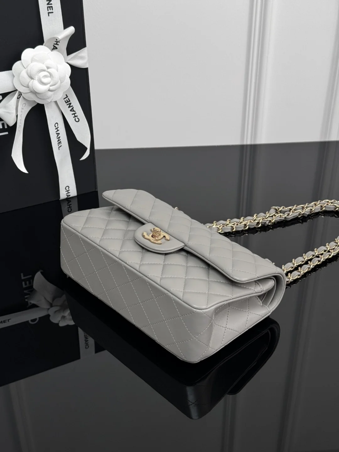 Chan cf23 chain shoulder bag