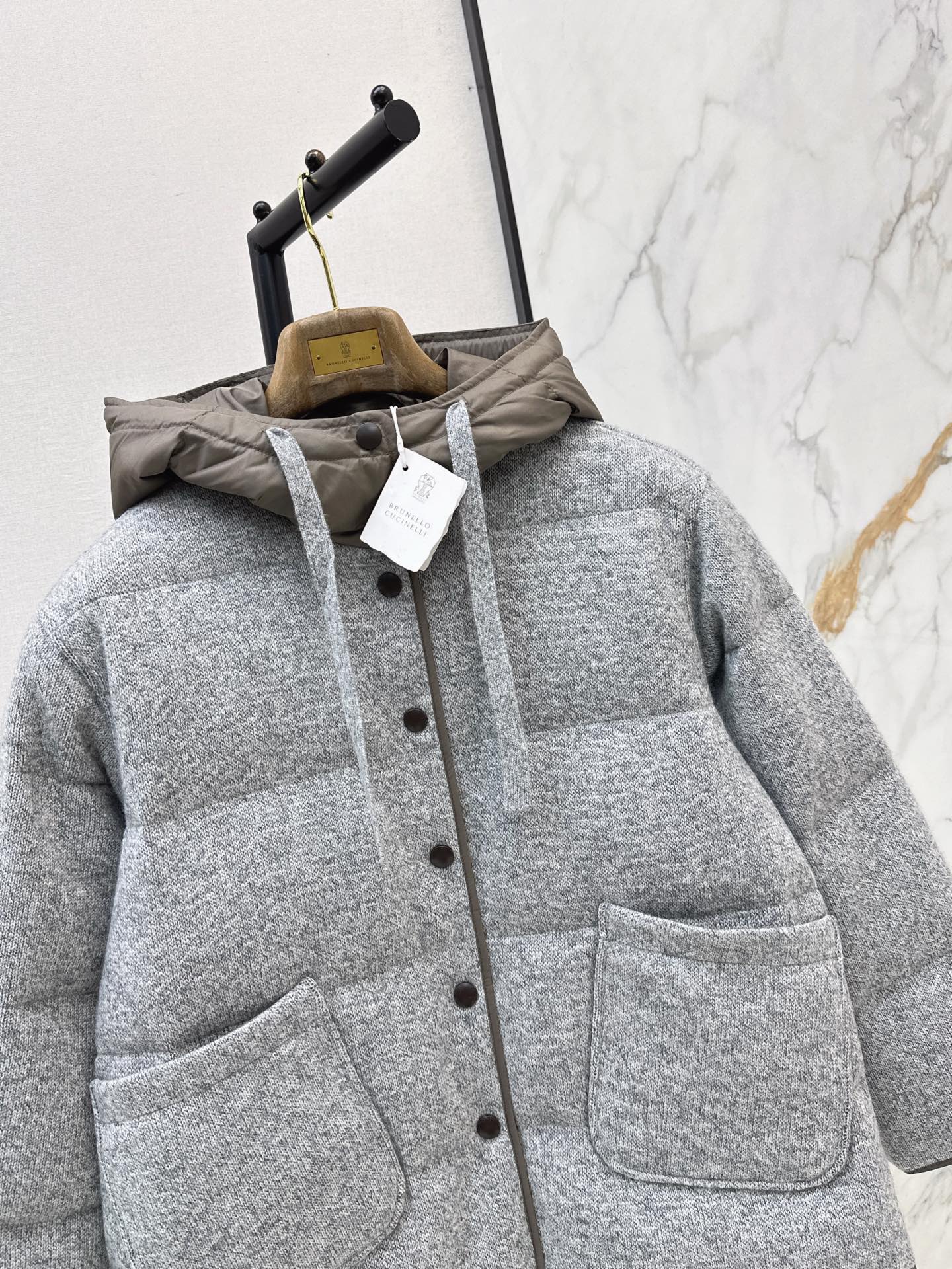 Brun 26fw cashmere down jacket
