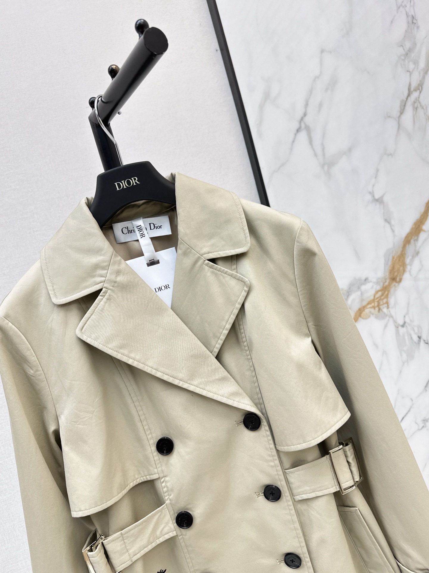 CD 26fw trench coats