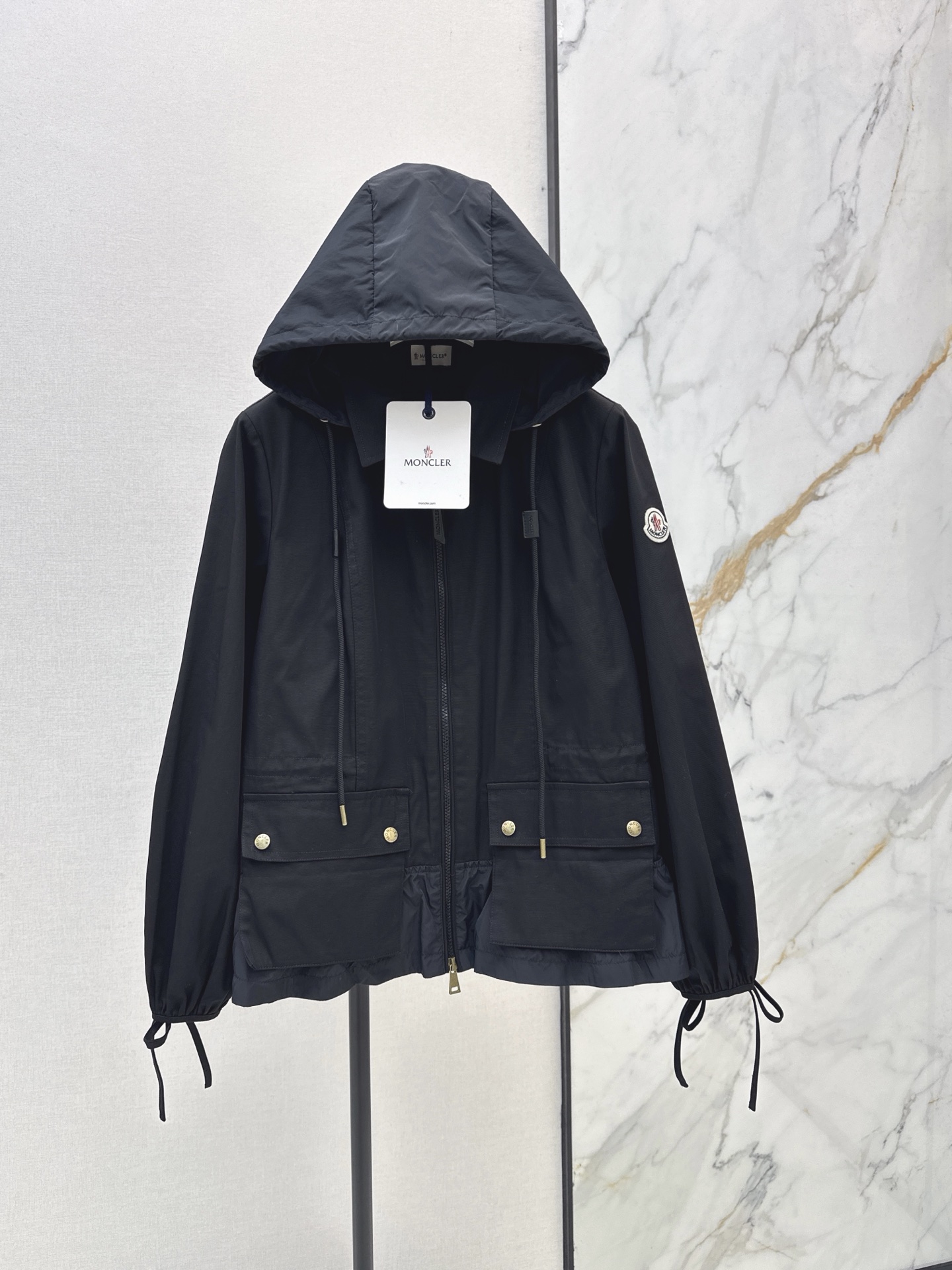 Monc 26fw drawstring hooded jacket