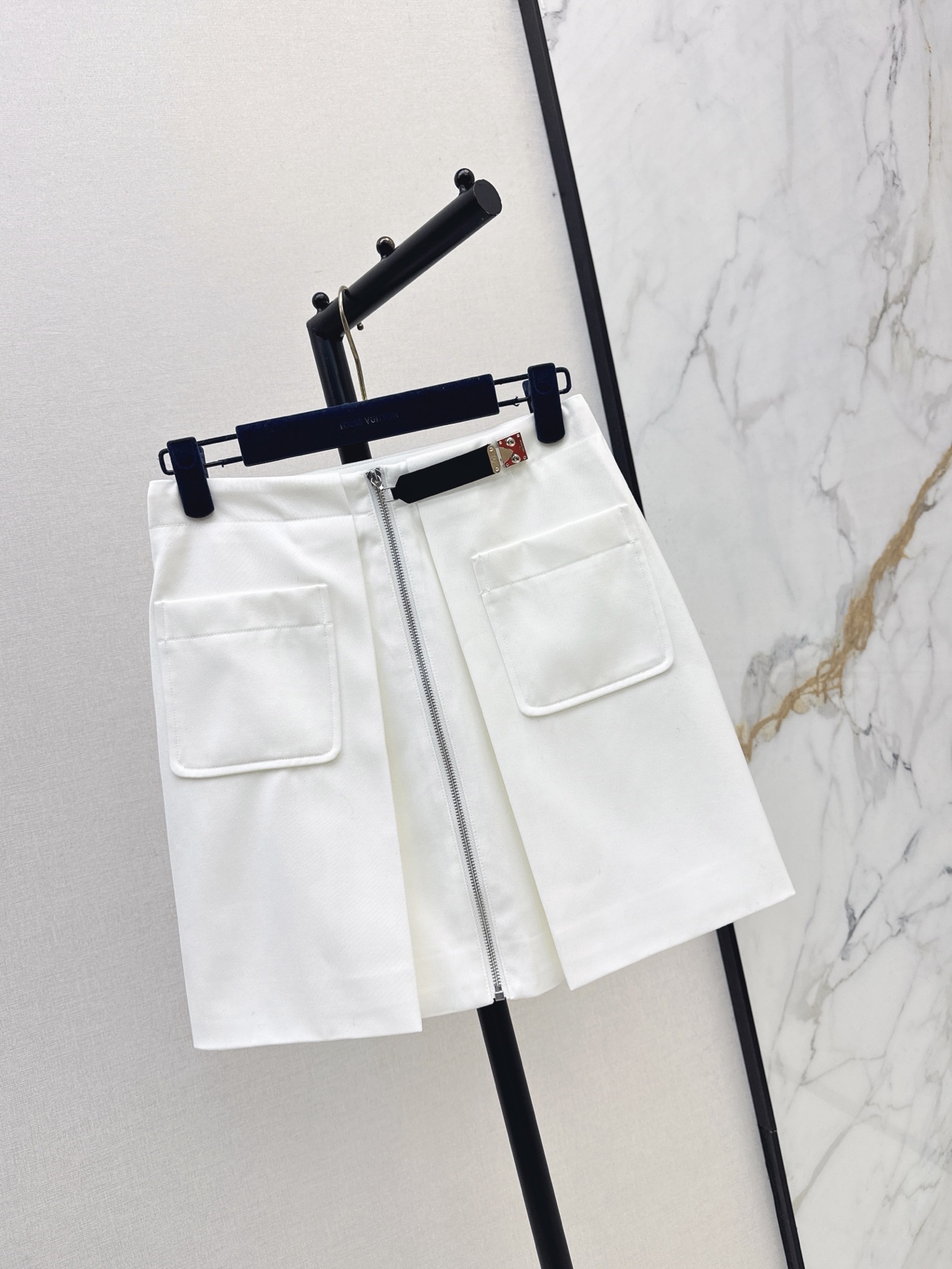 Loui 26fw A-line skirt
