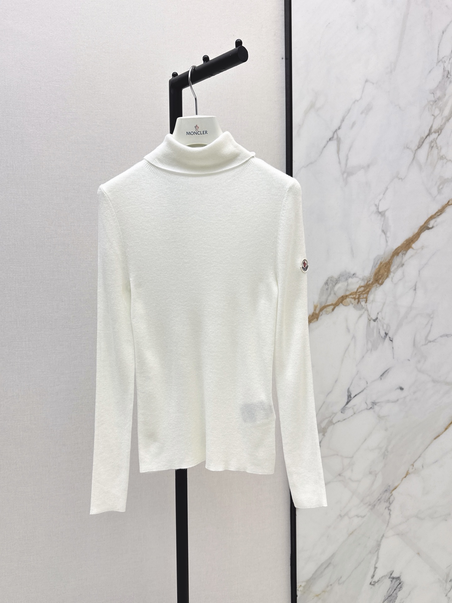 Monc 26fw knit basic tee