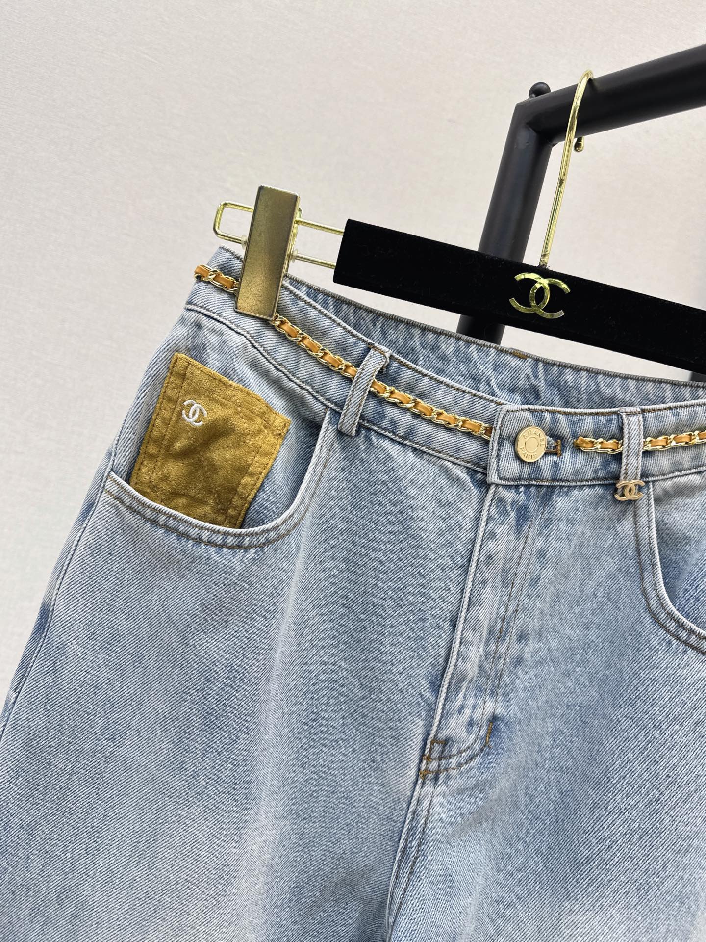 Chan 26fw suede contract straight-leg jeans