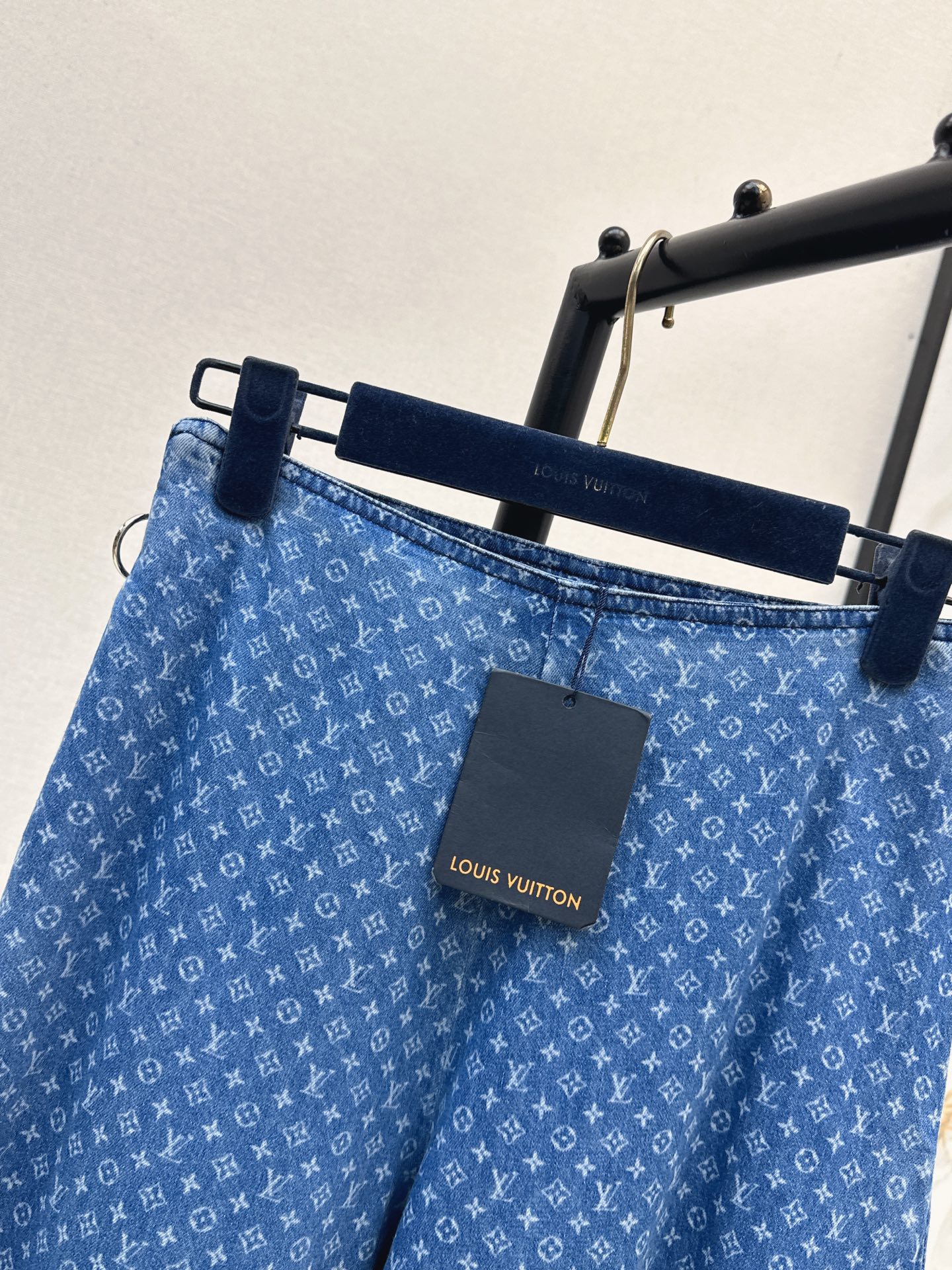 Loui 26ss wide-leg jeans