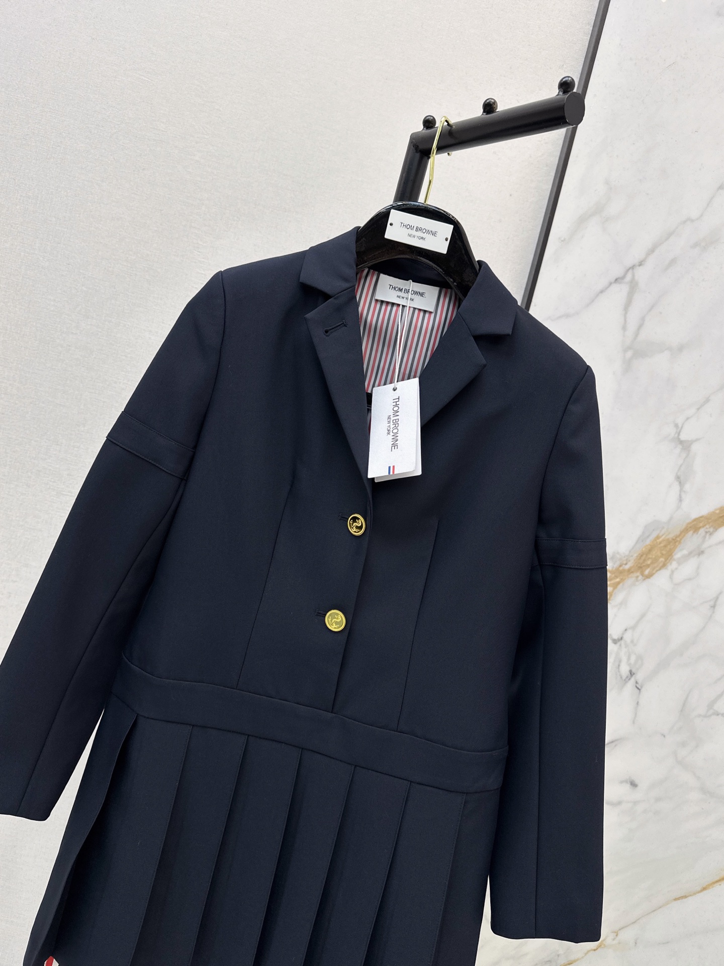 Thom 26fw contract pleated dress