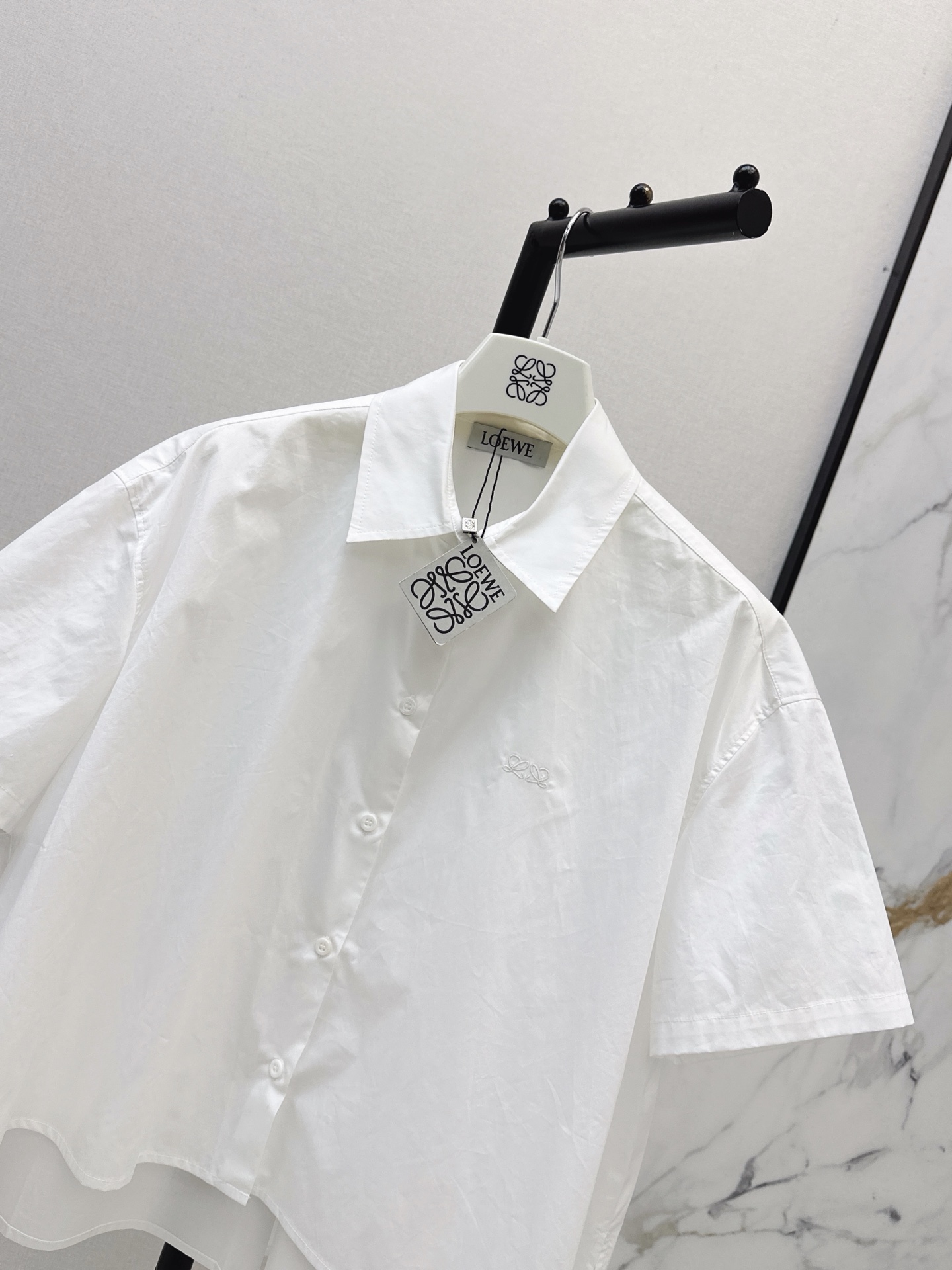 Loe 26fw cropped shirt