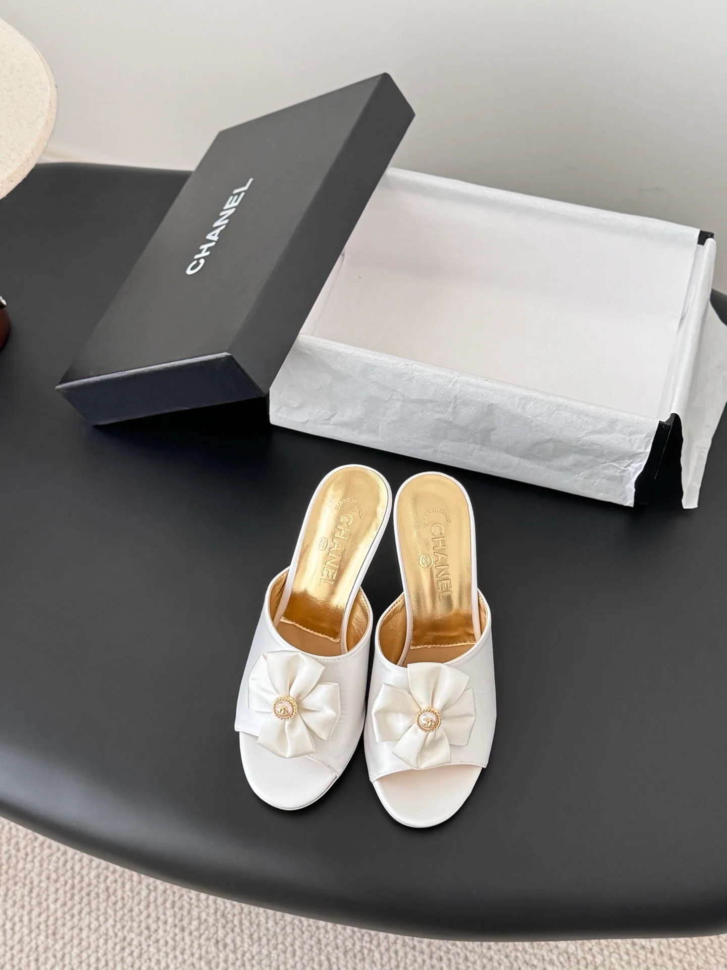 Chan 26ss heel sandals