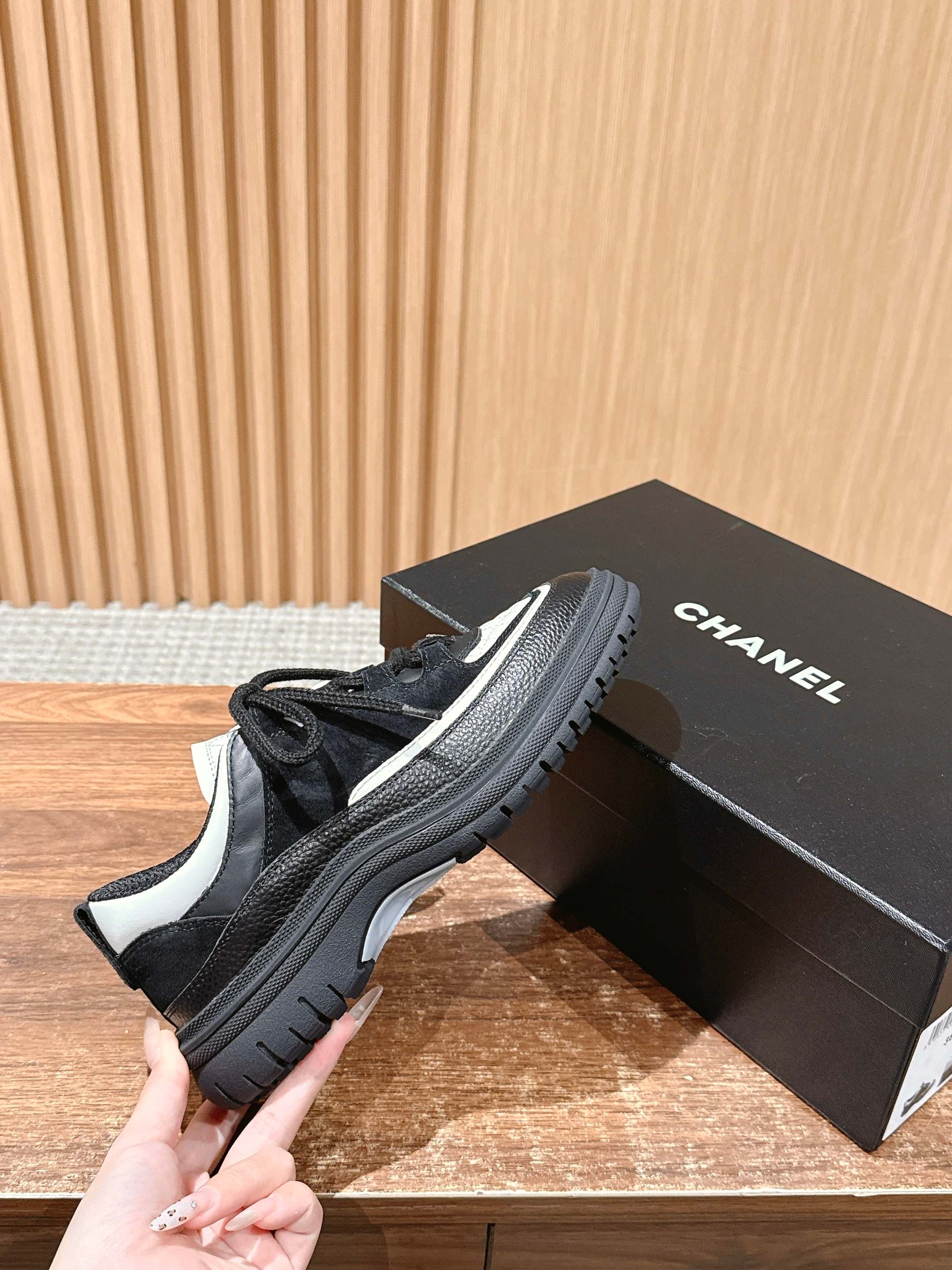 Chan 25fw sneaker