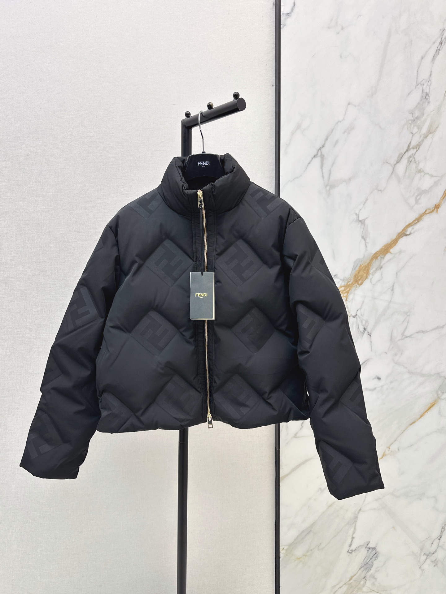 Fen 26fw down jacket