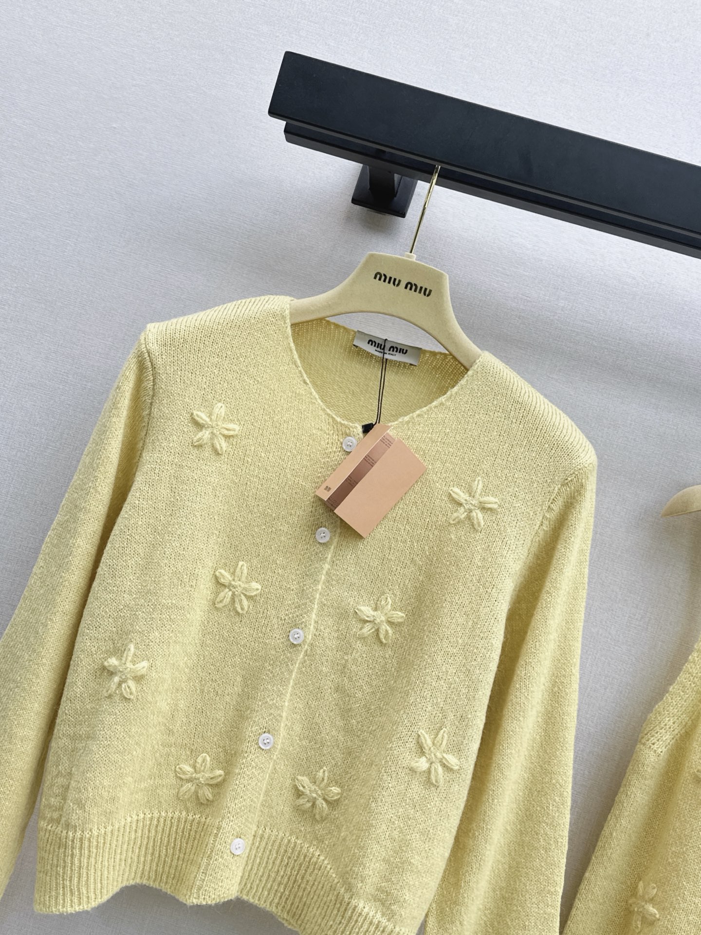 Miu 26fw knit camisole cardigan sets
