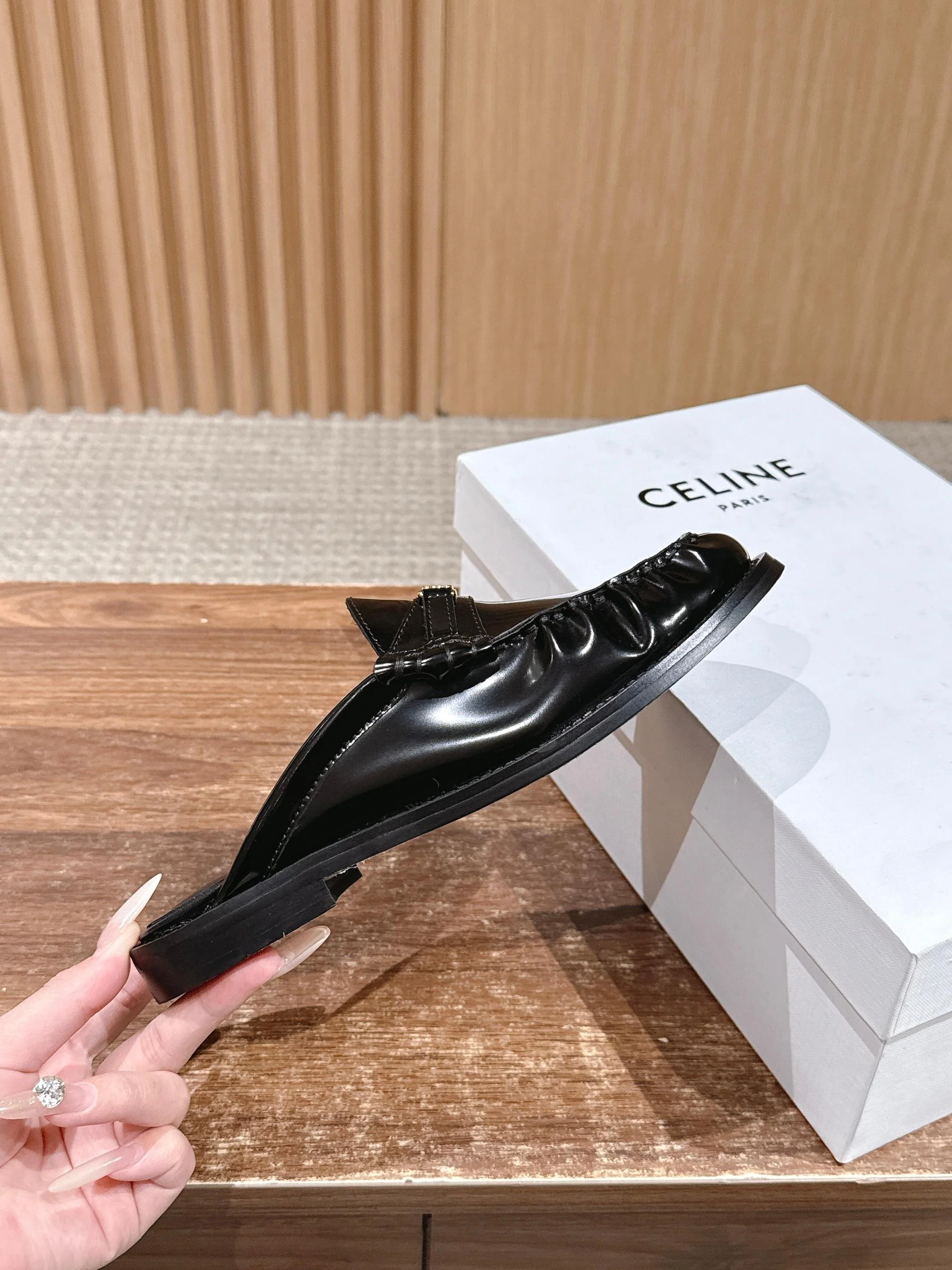 Celi 25fw mules