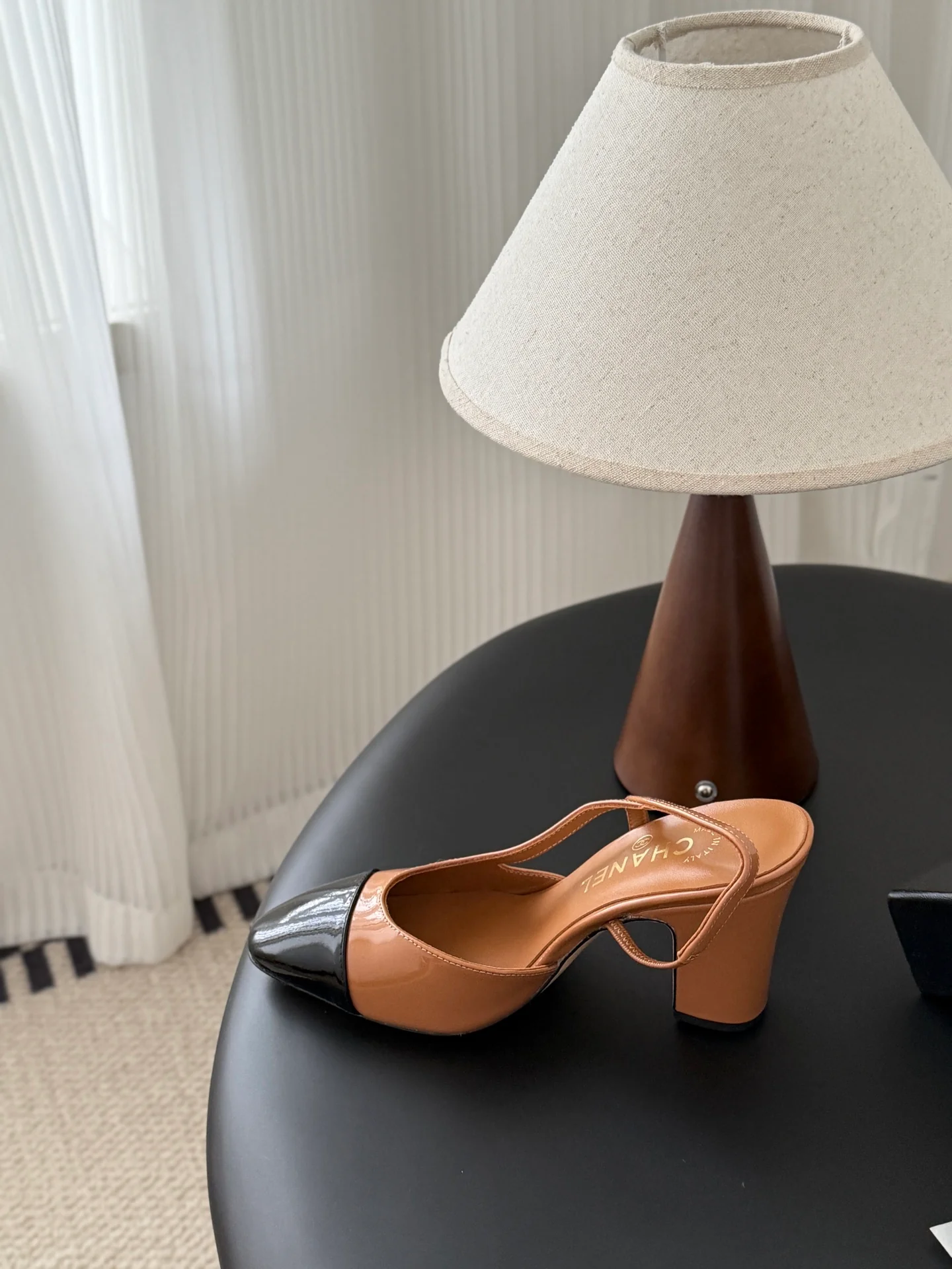 Chan 25fw slingback heels