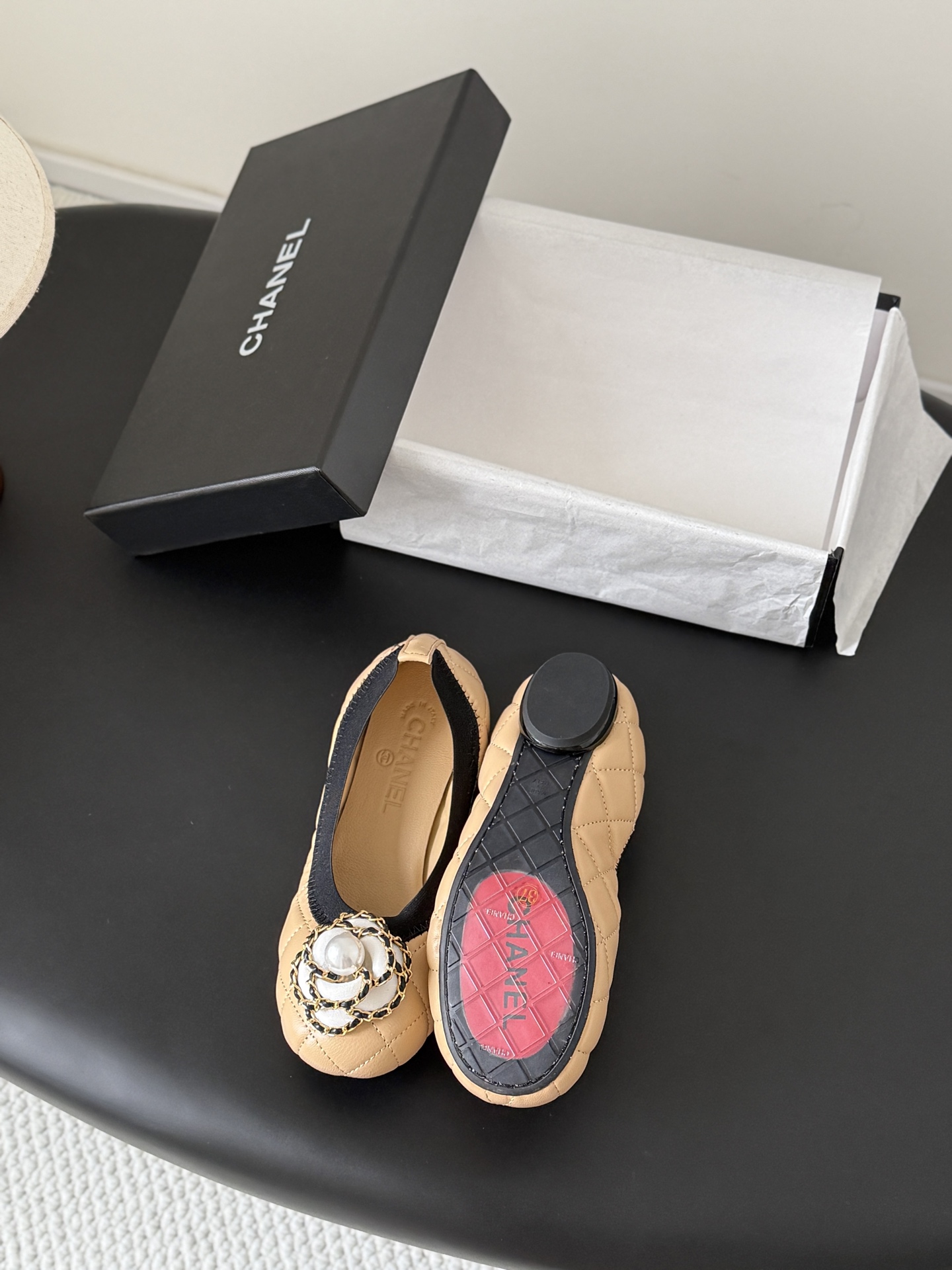 Chan 26ss camellia flats
