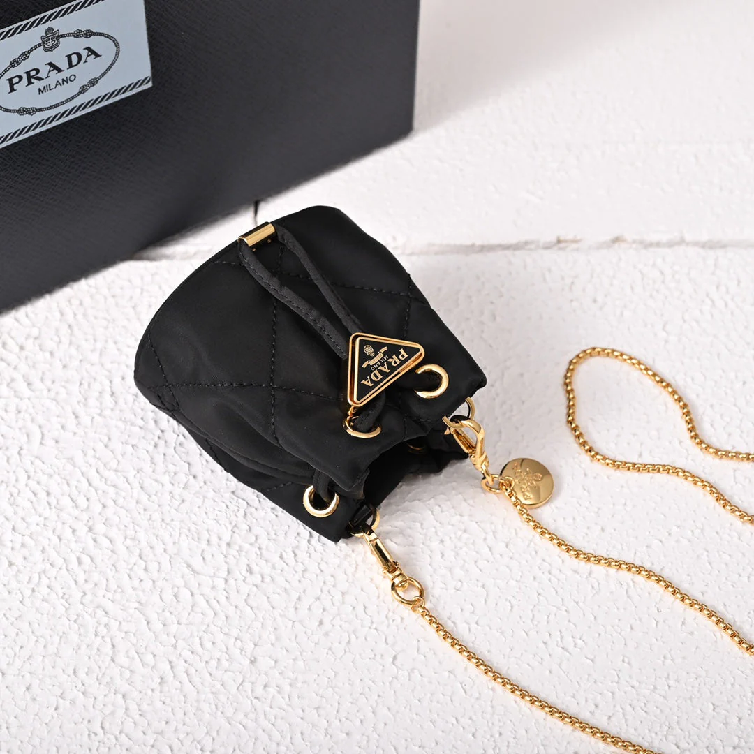PD Re-Nylon mini-pouch