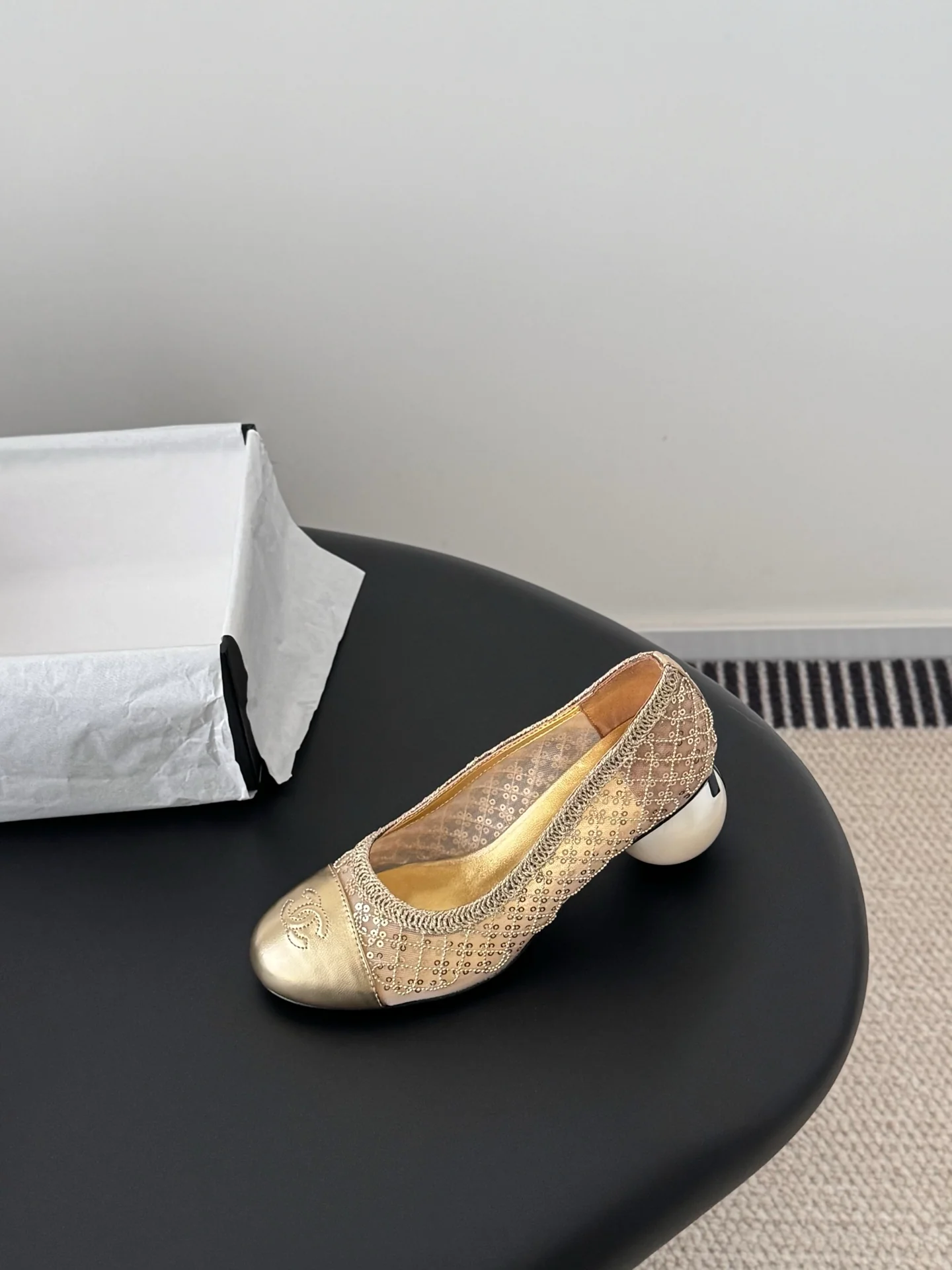 Chan 26ss pearl mary jane chunky heel