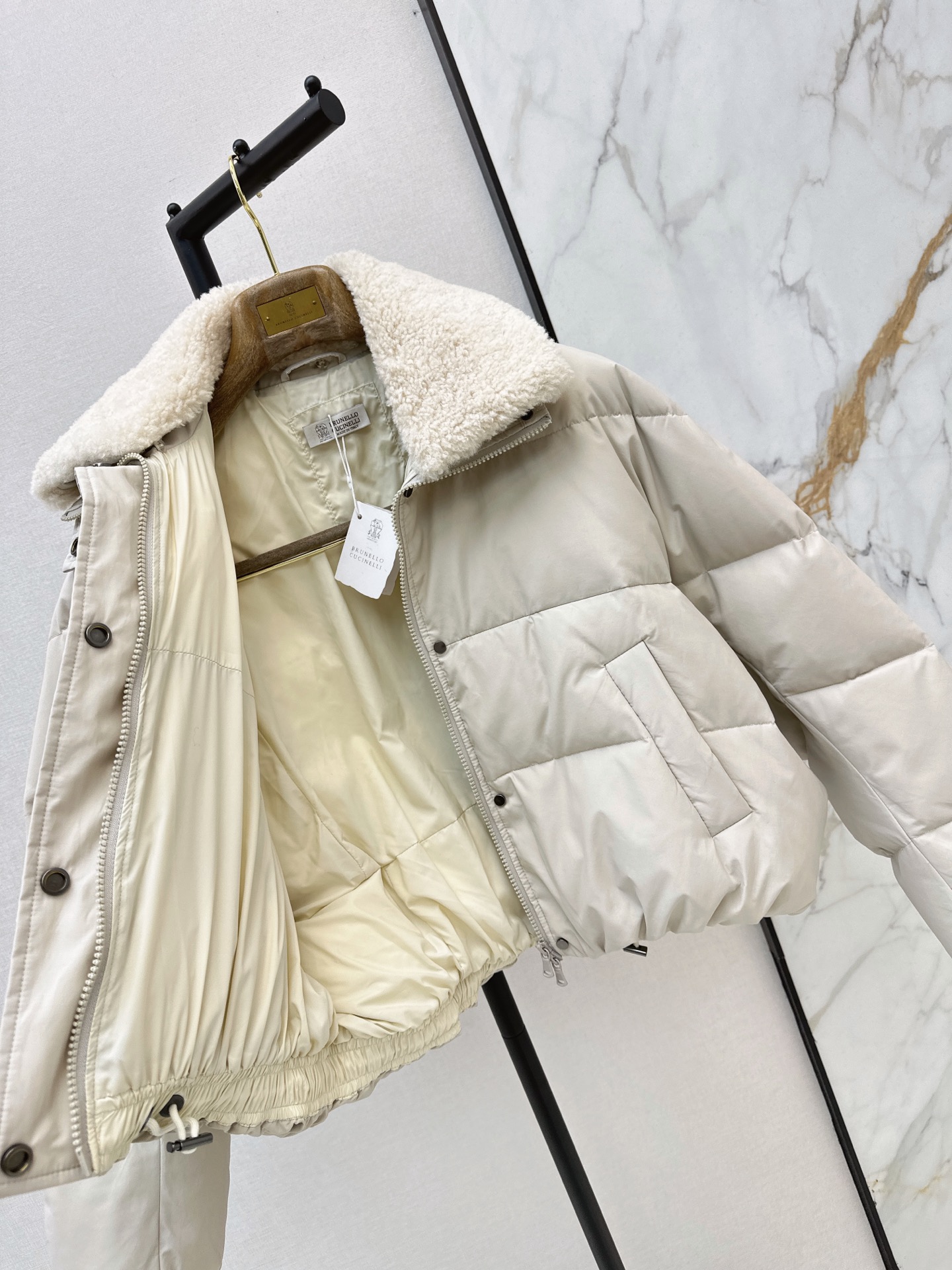 Brun 26fw fur-trim down jacket