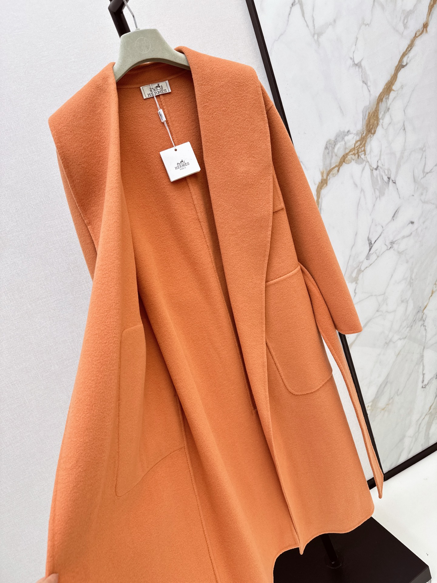 Her 26fw woolen belted overcoats