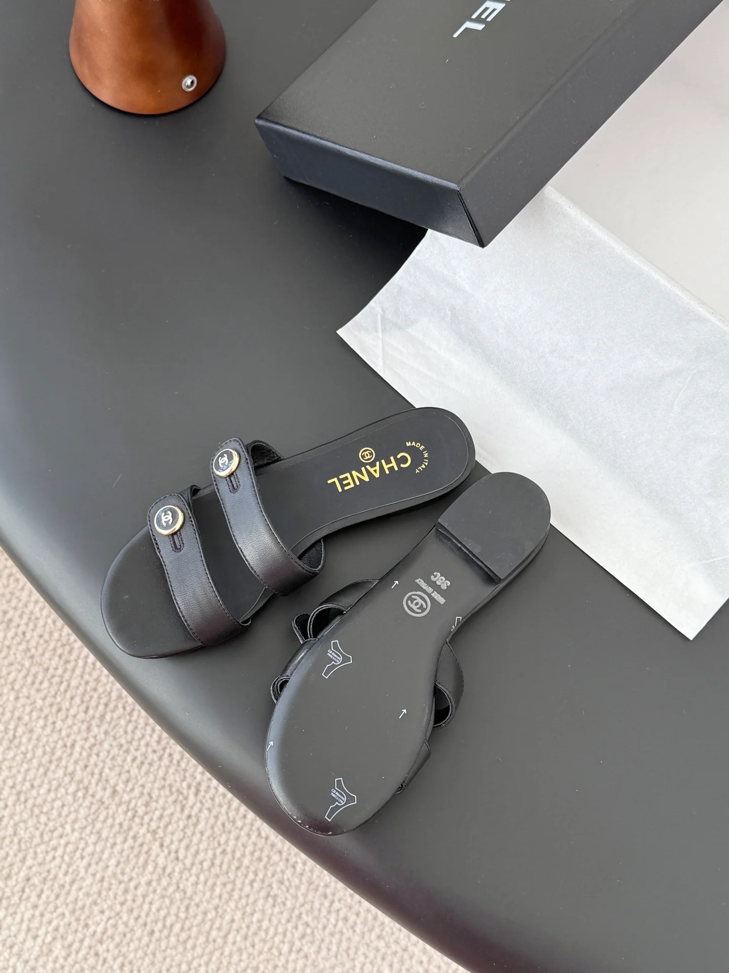 Chan 26ss sandals