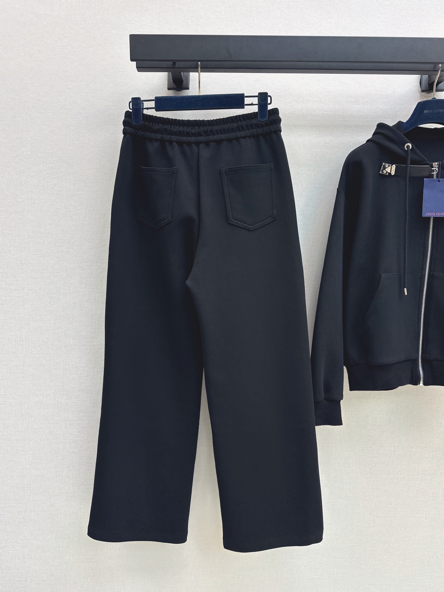Loui 26fw hooded jacket pants sets