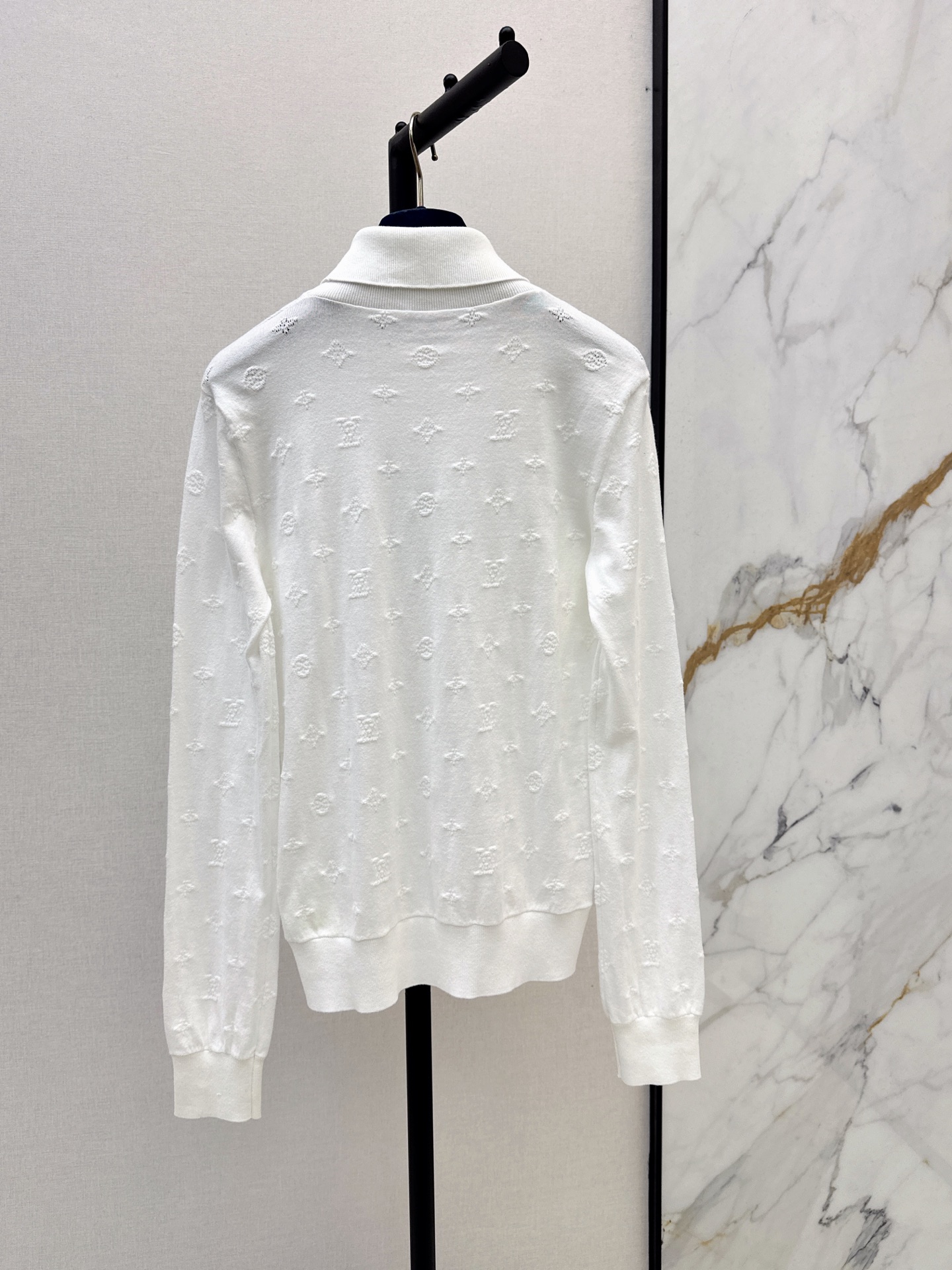Loui 26fw knit basic tee