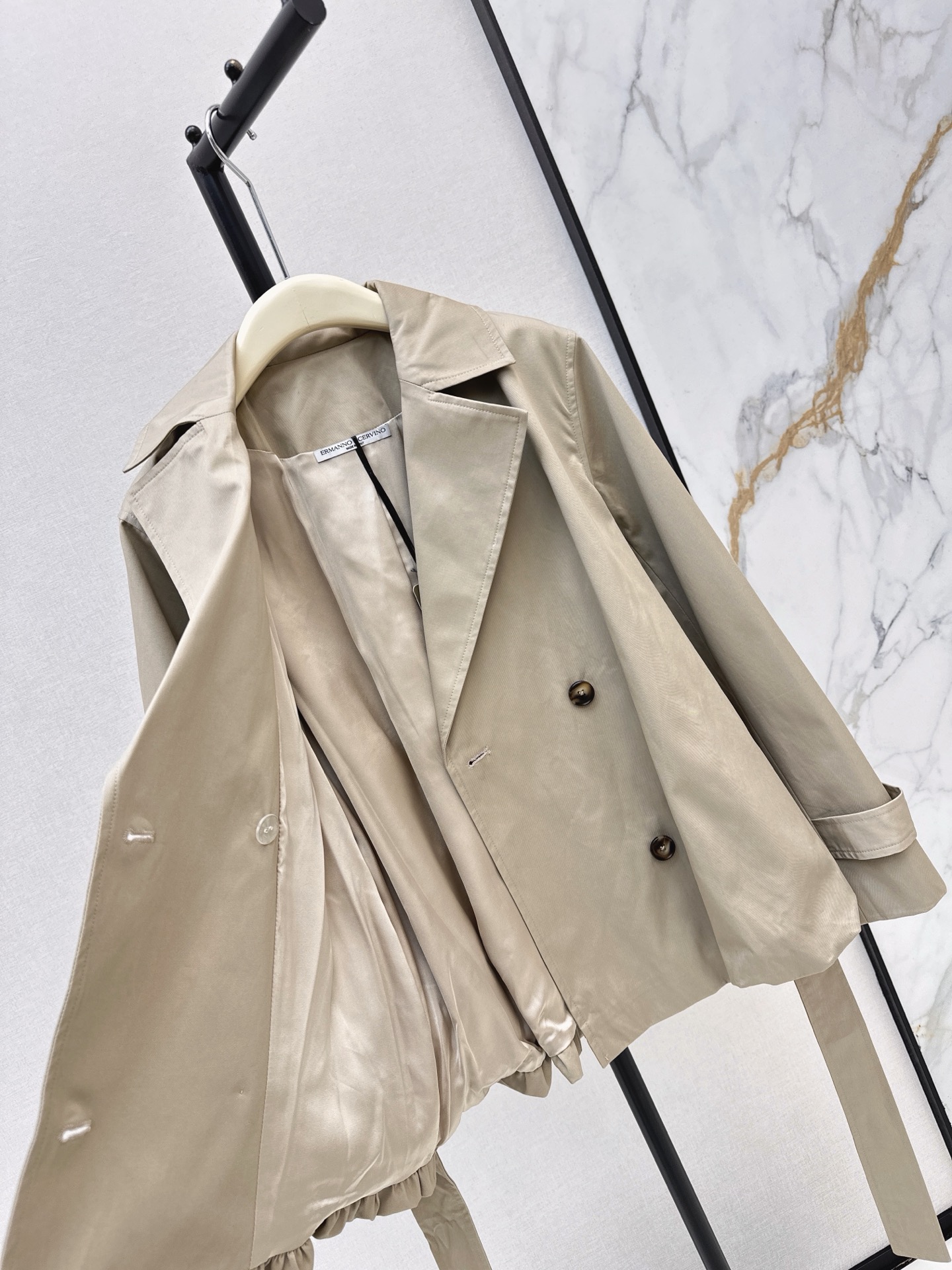 ES 26fw belted cropped trench jacket