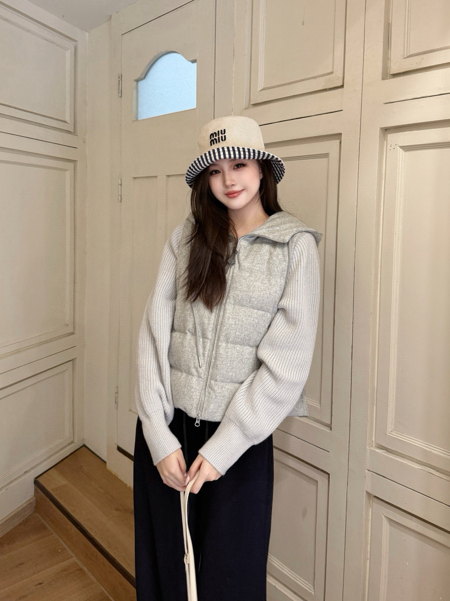 Brun 26fw knit contaract hooded down jacket