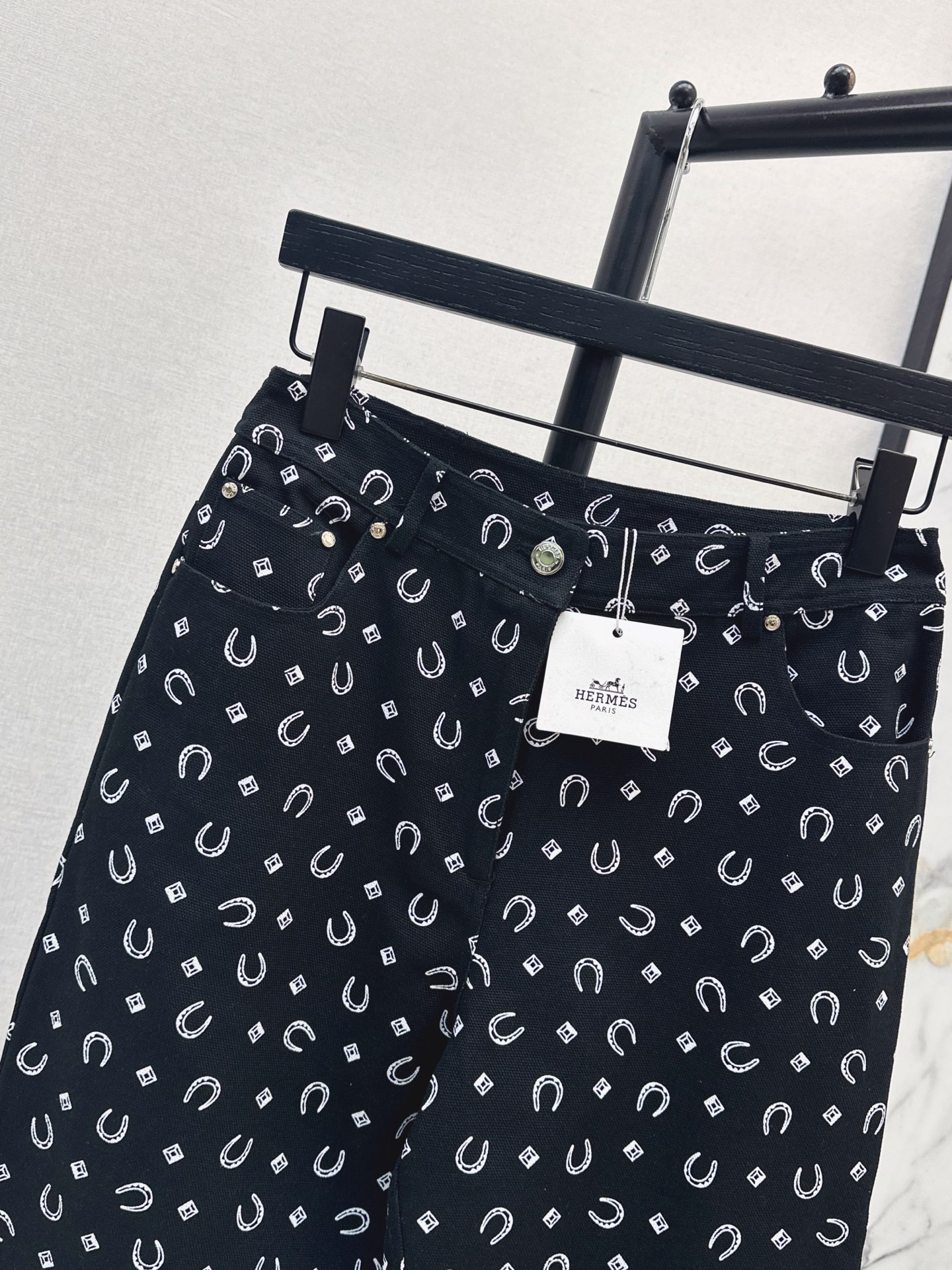 Her 26fw print pants