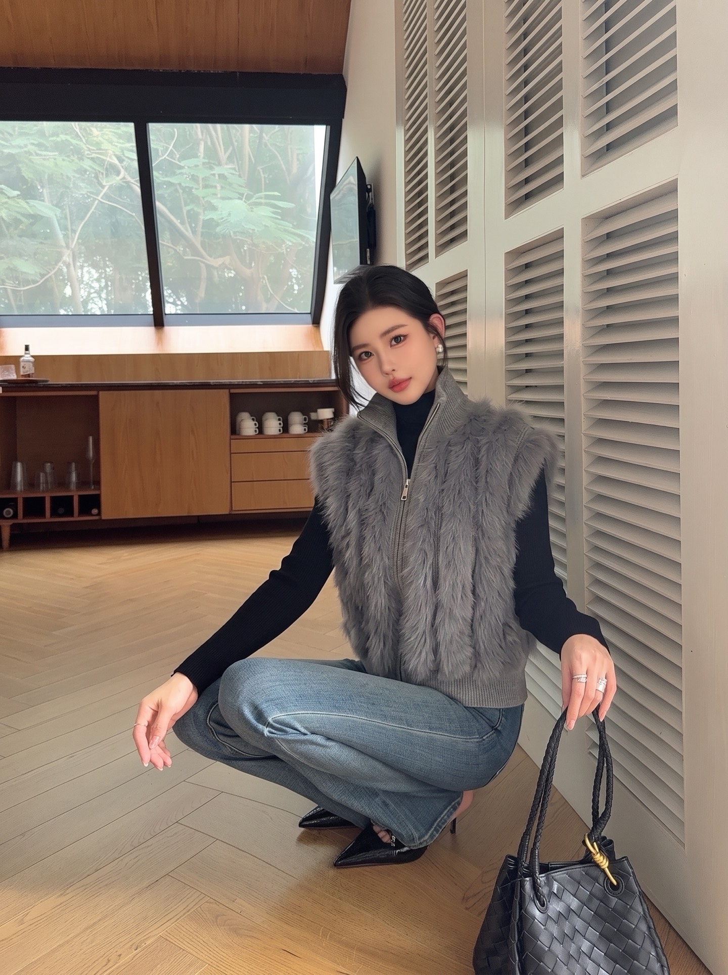 Fen 26fw fur-trim knit vest