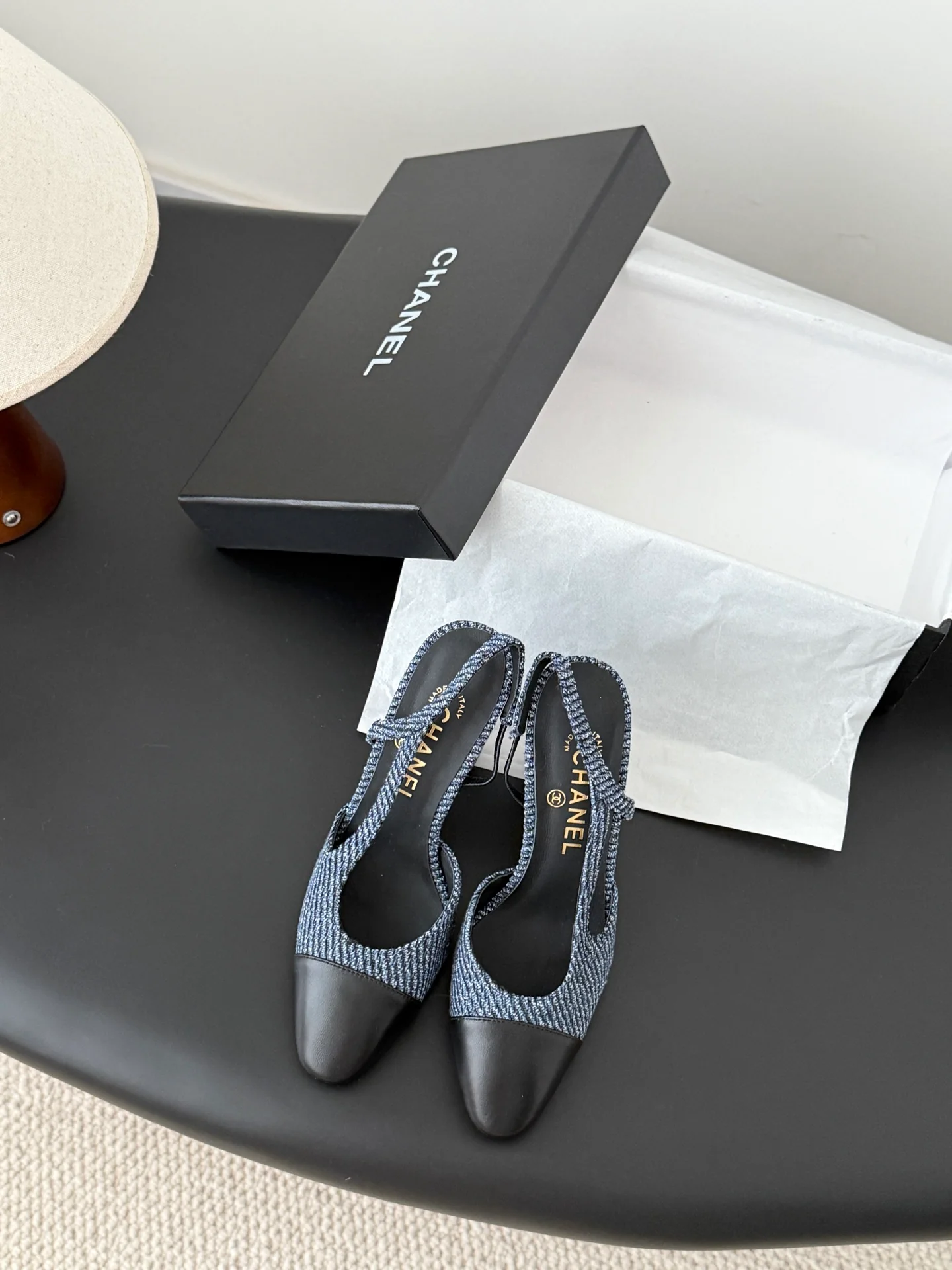 Chan 25fw slingback heels
