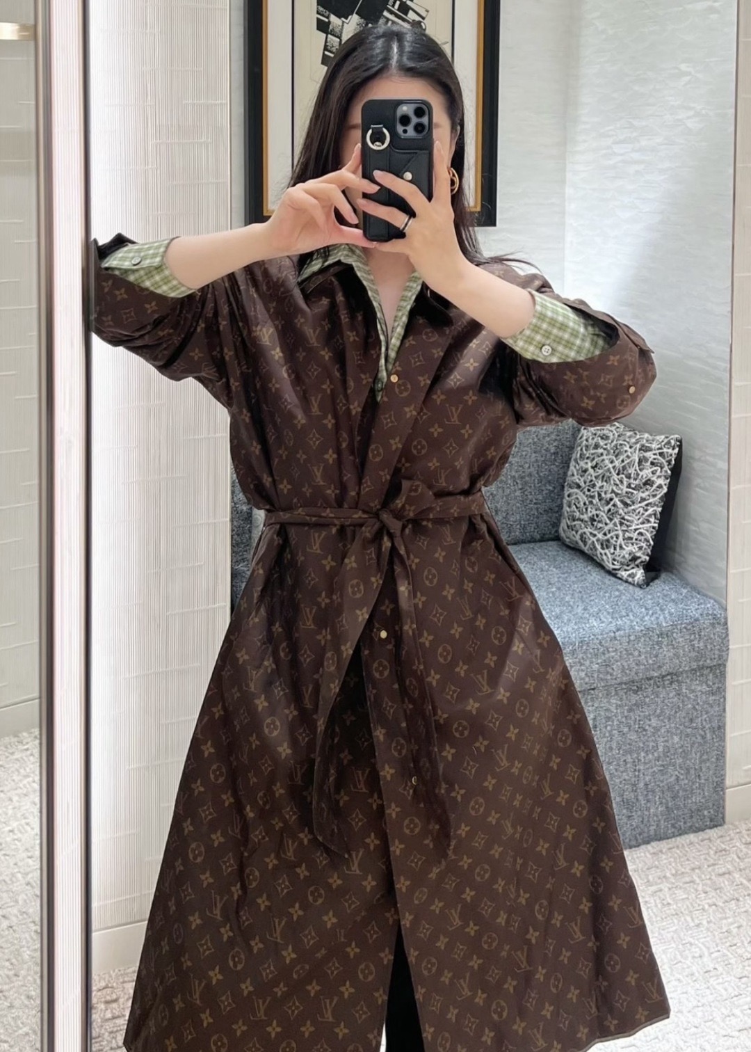 Loui 26fw print belted trench coats