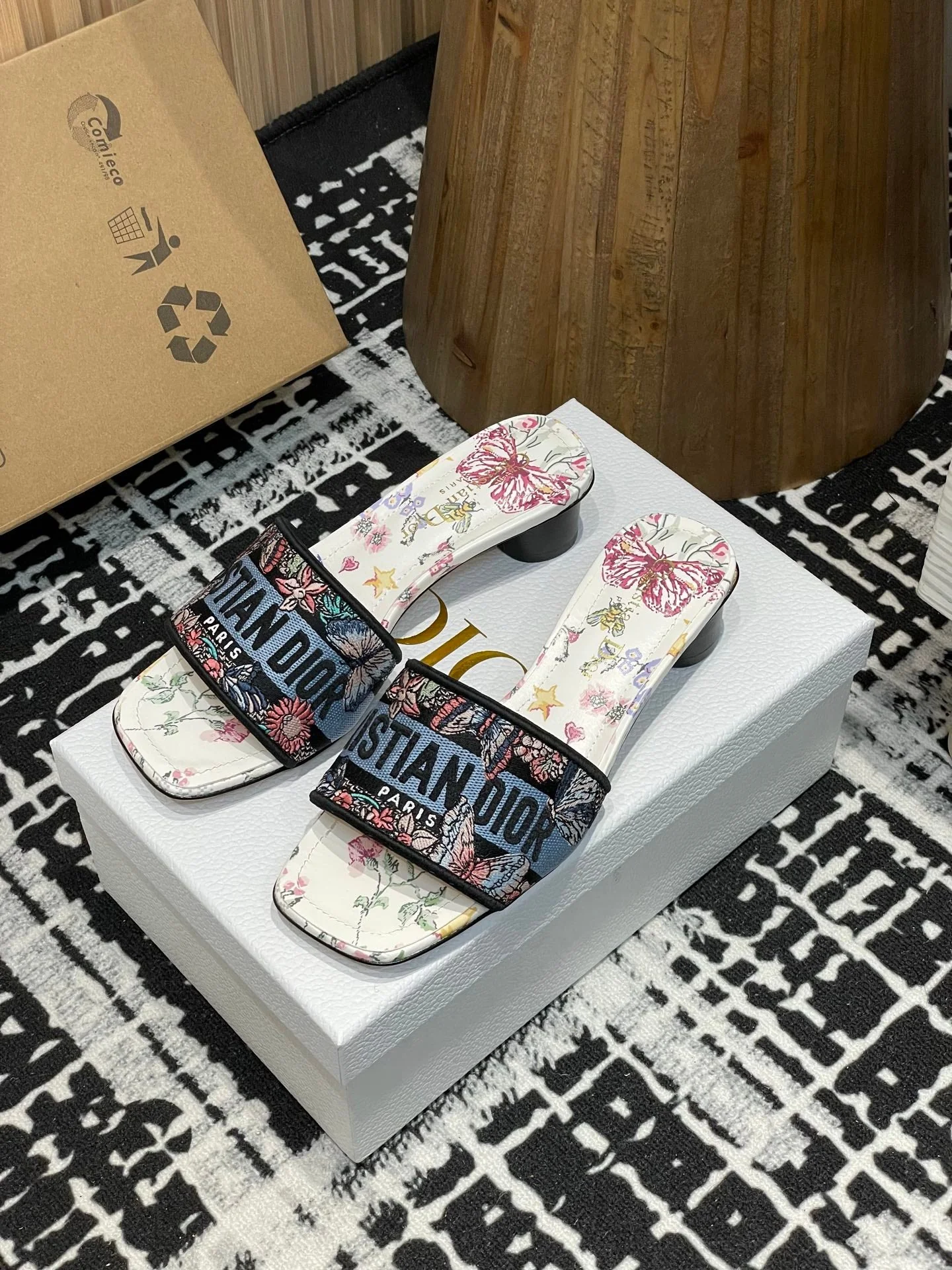 CD 25SS Dway slippers