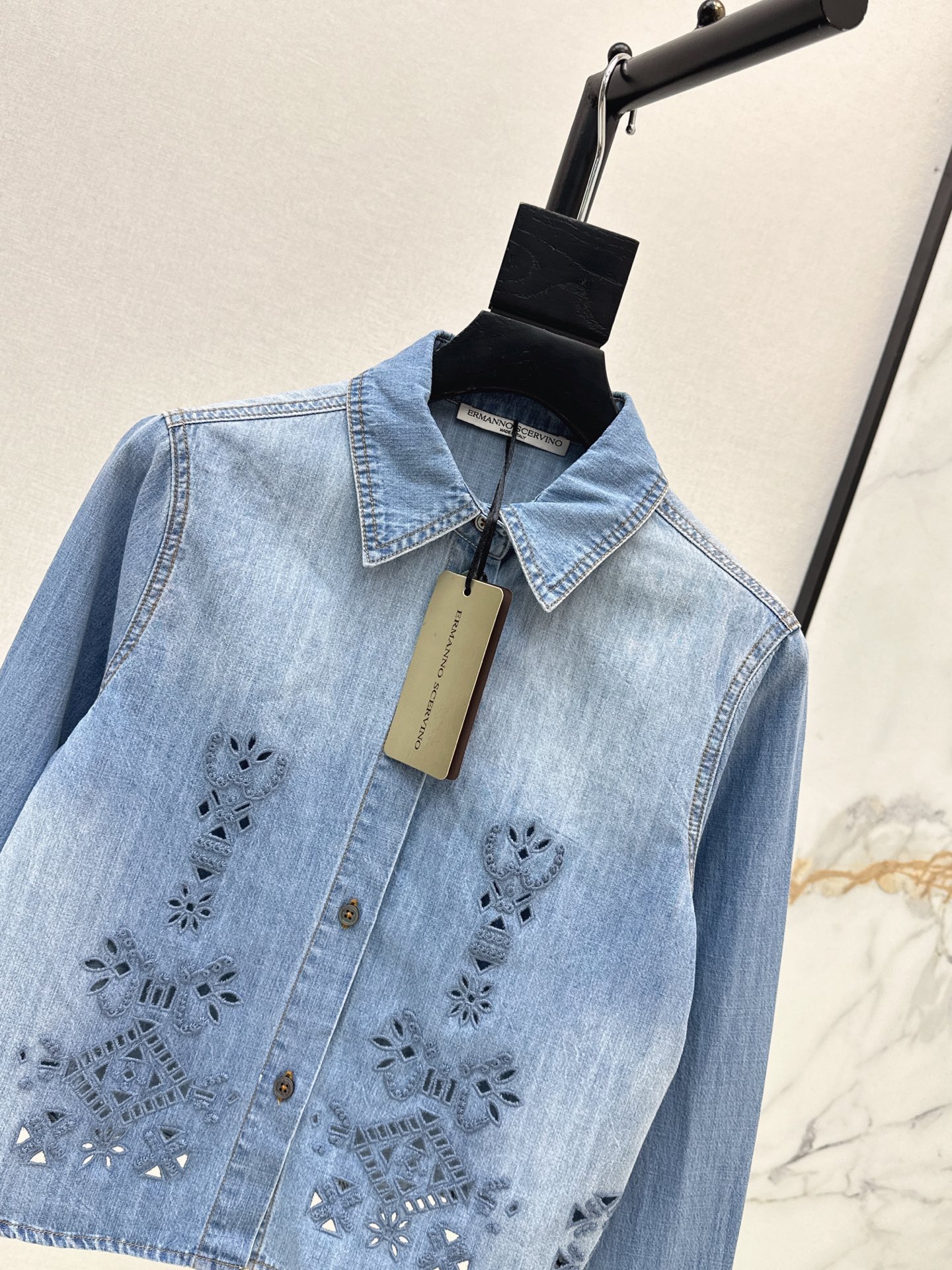 ES 26fw embroidery shirt