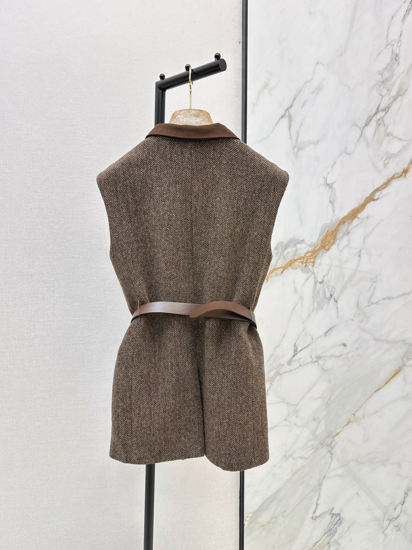 Brun 26fw belted suit vest