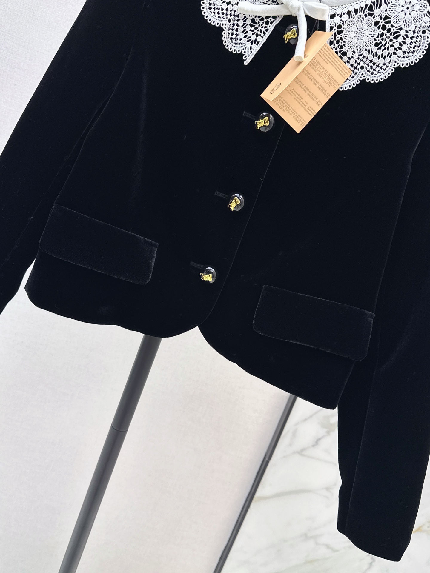 Miu 26fw velvet lace collar jacket