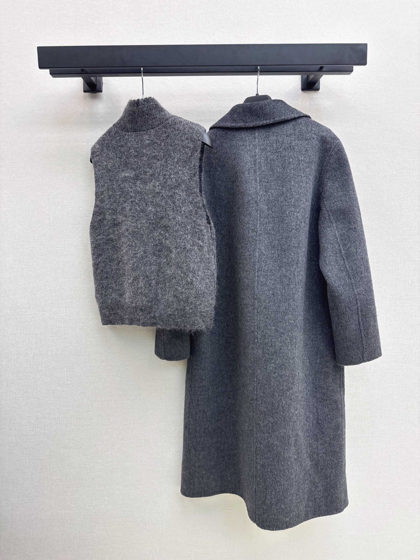 Max 26fw knit vest overcoats sets