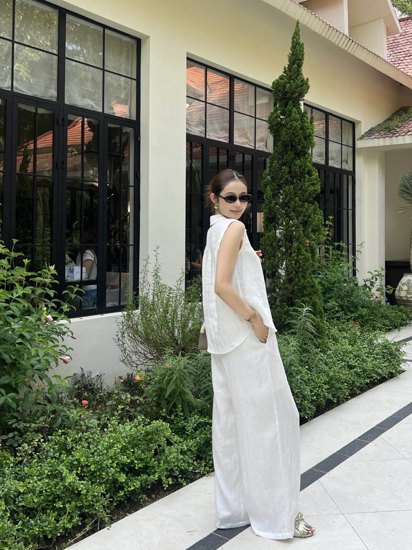 Brun 26ss sleeveless shirt
