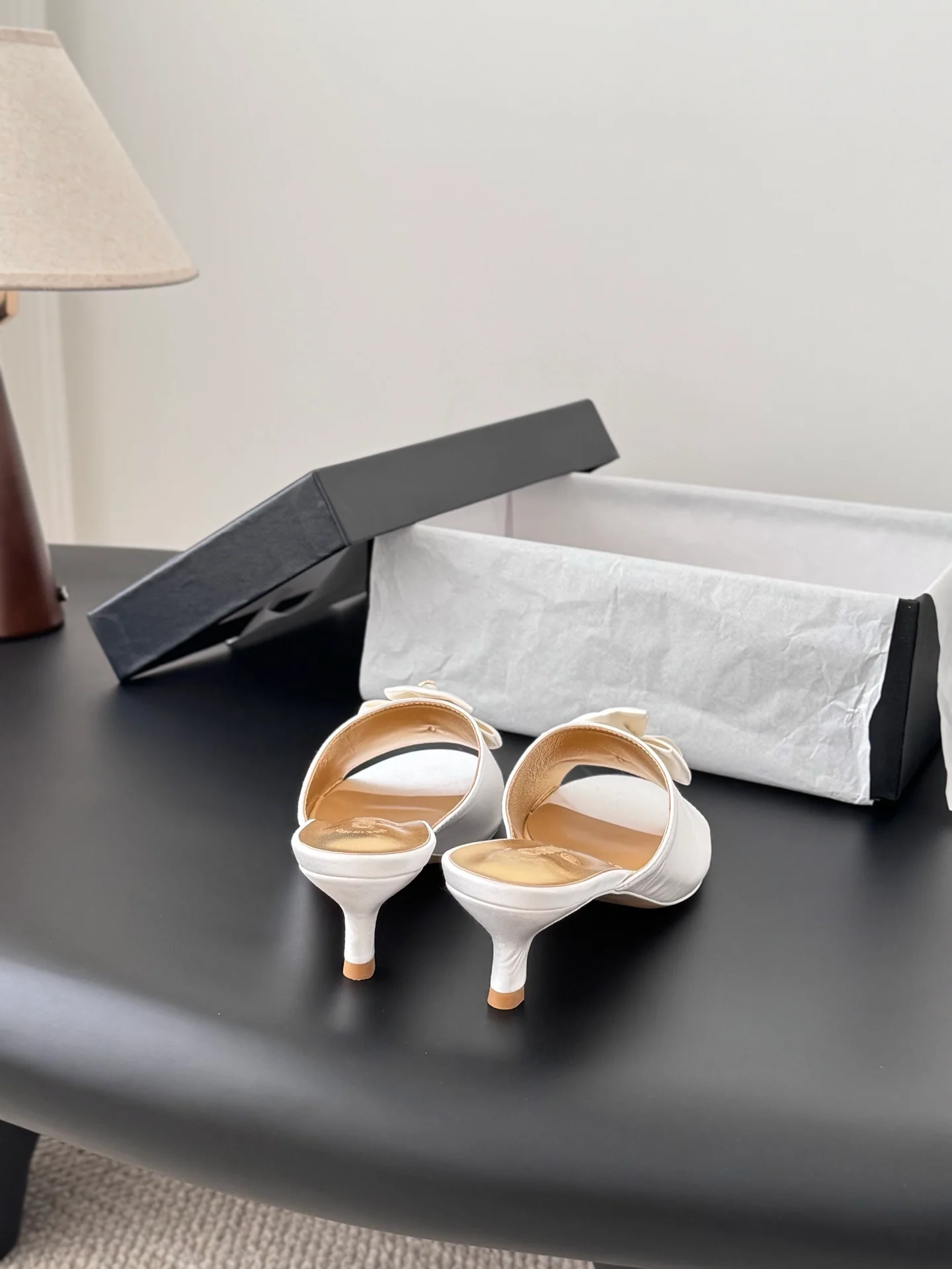 Chan 26ss kitten heel slides